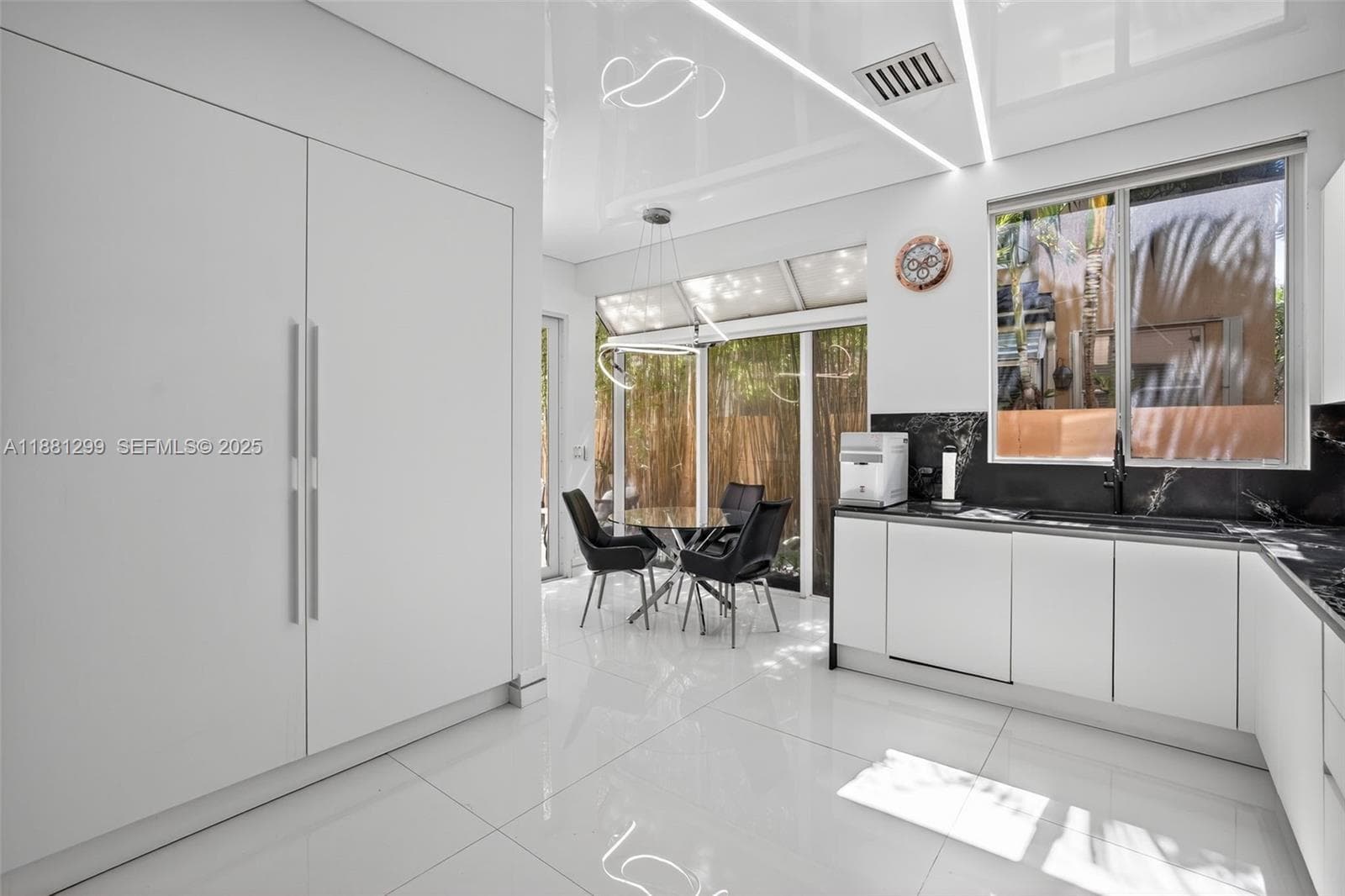 3710 NE 208th Ter, Aventura FL 33180 — 23