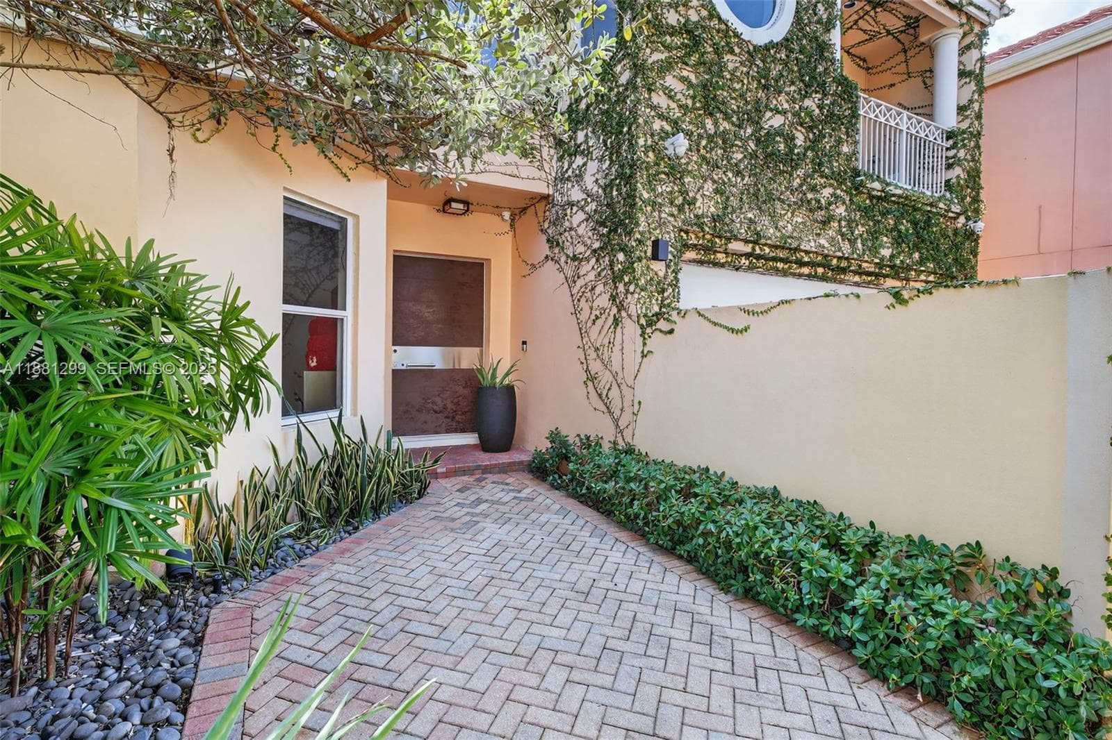 3710 NE 208th Ter, Aventura FL 33180 — 79