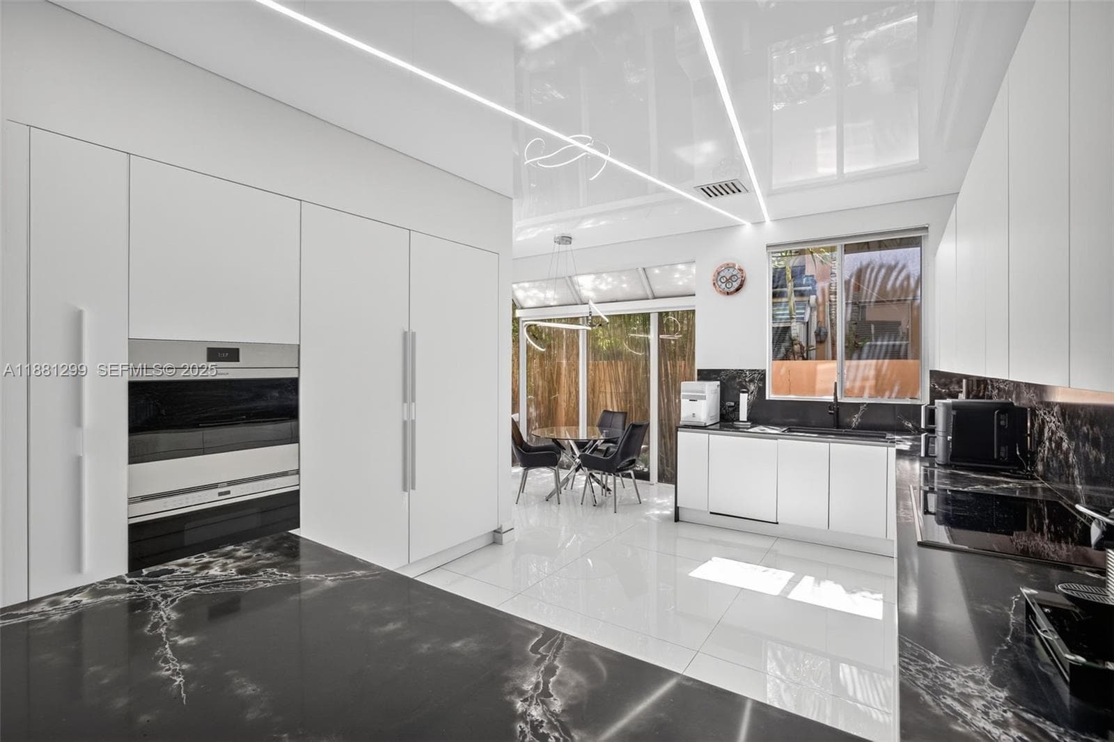 3710 NE 208th Ter, Aventura FL 33180 — 21