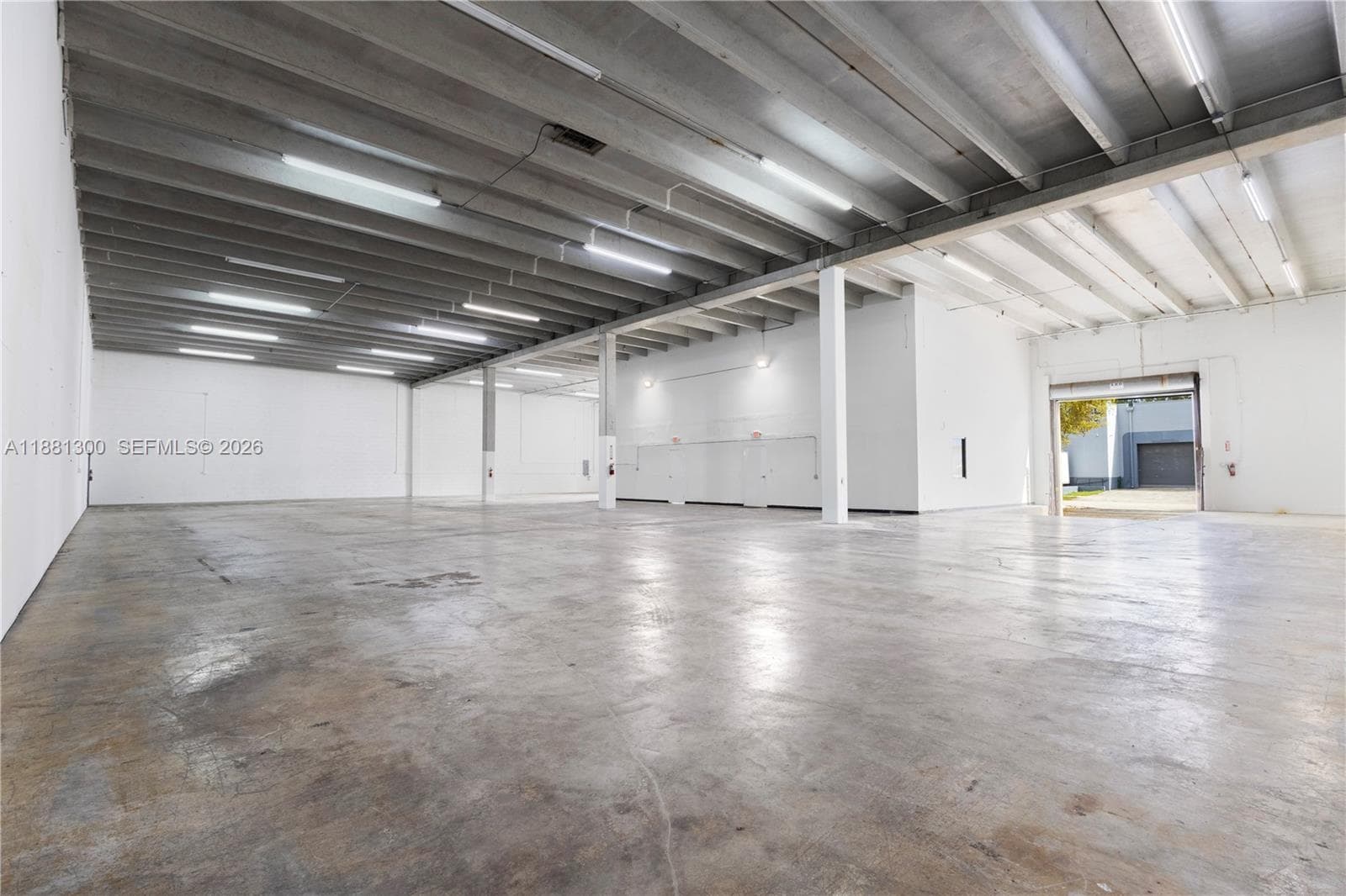1740 NW 93 AV # 1740, Doral FL 33172 — 42