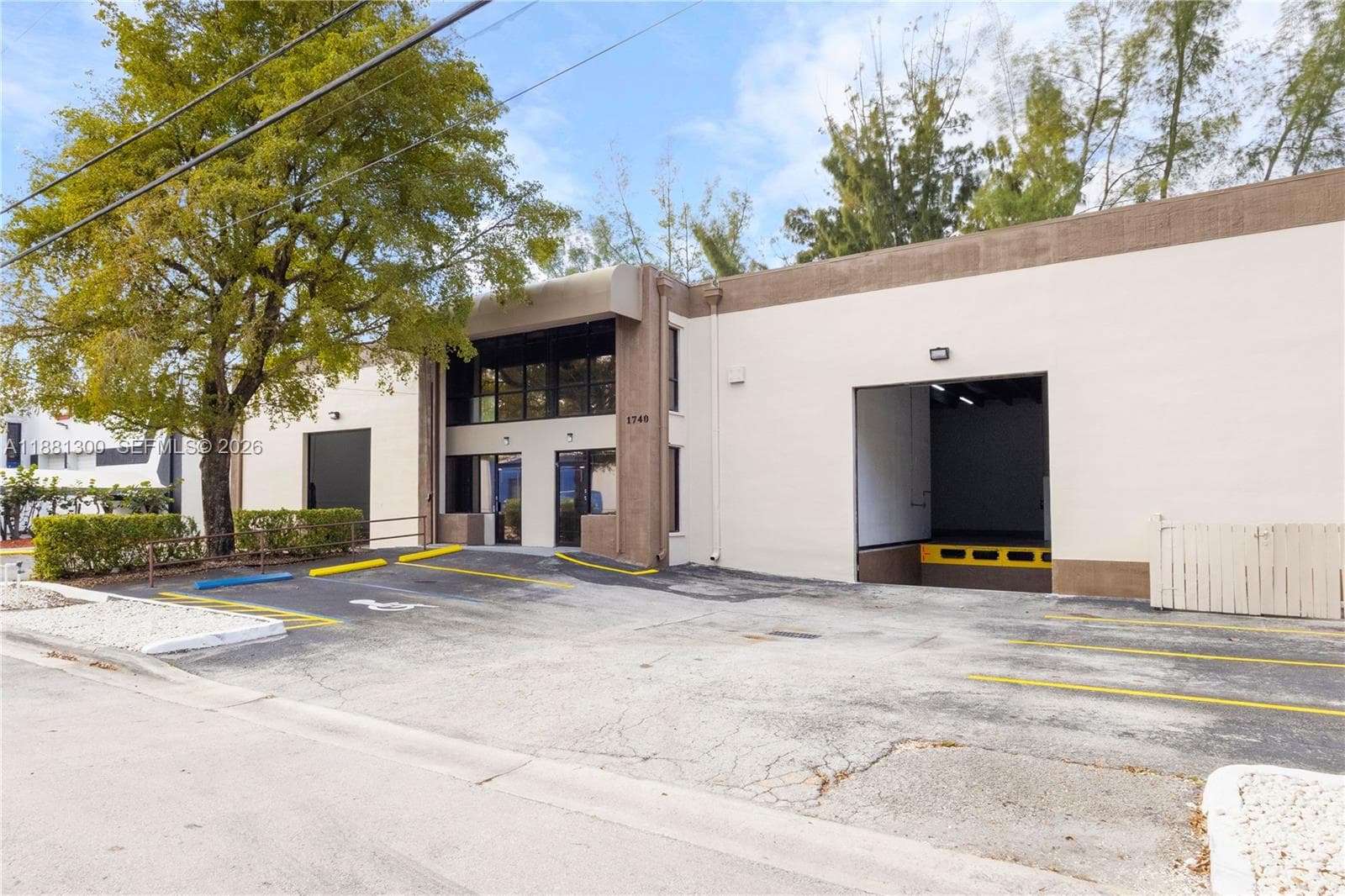 1740 NW 93 AV # 1740, Doral FL 33172 — 7