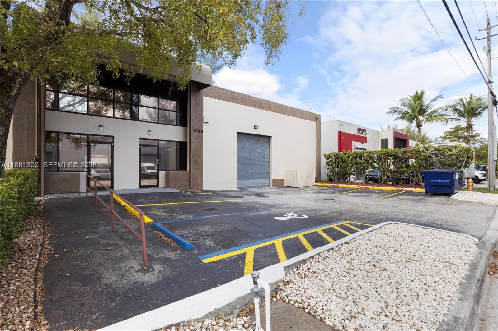 1740 NW 93 AV # 1740, Doral FL 33172 — 3