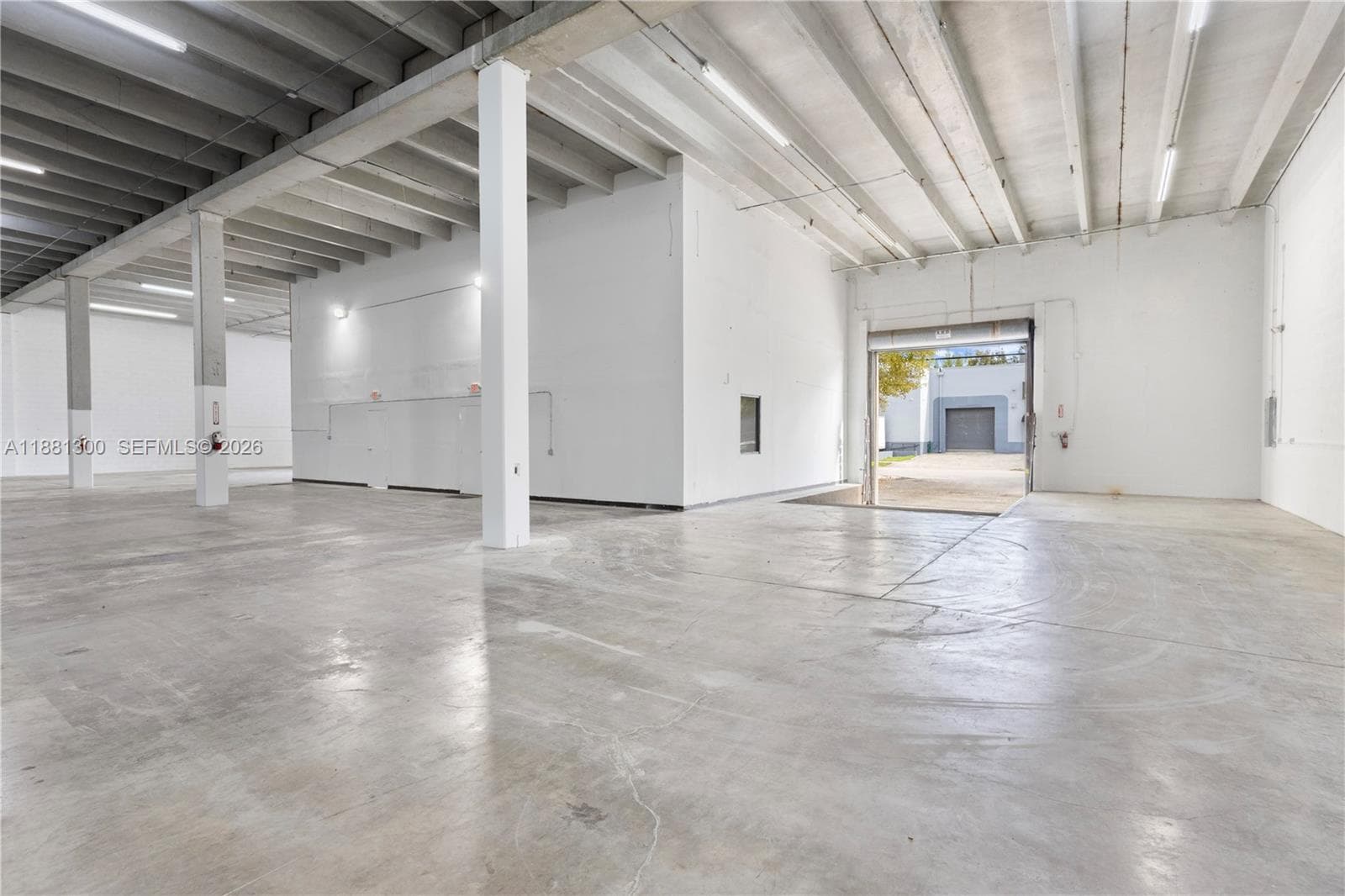 1740 NW 93 AV # 1740, Doral FL 33172 — 35