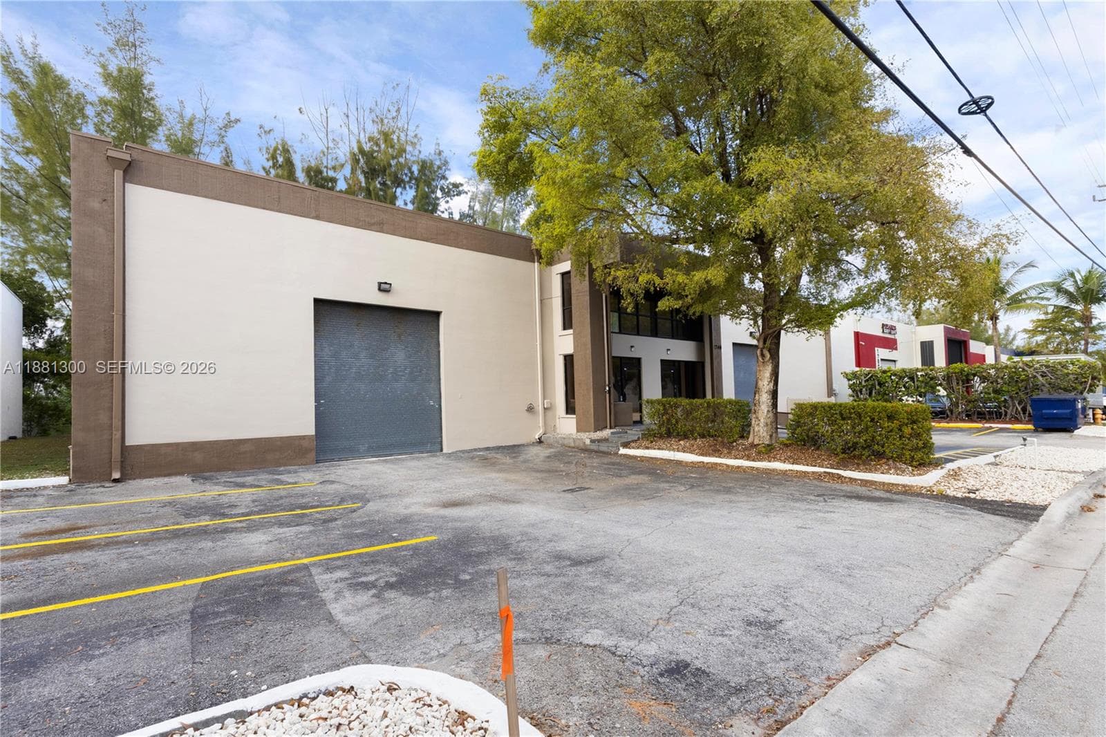 1740 NW 93 AV # 1740, Doral FL 33172 — 4