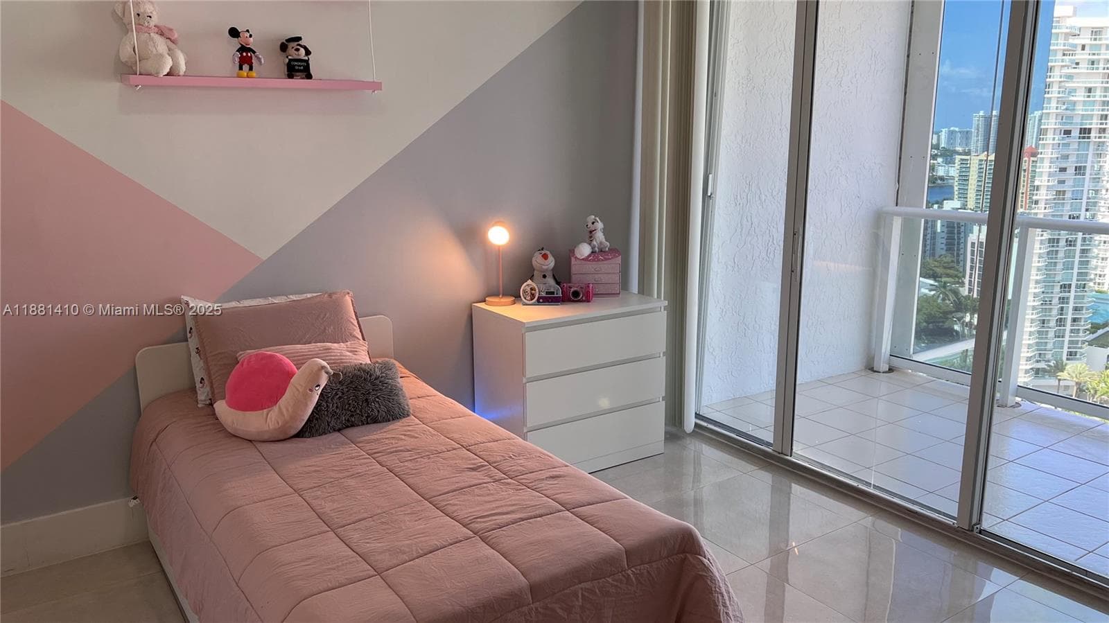 16485 Collins Ave # 2334, Sunny Isles Beach FL 33160 — 35