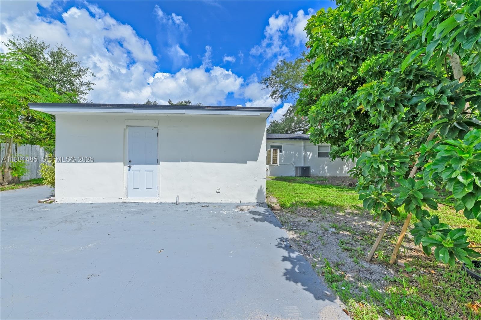 2960 NW 165th St, Miami Gardens FL 33054 — 21