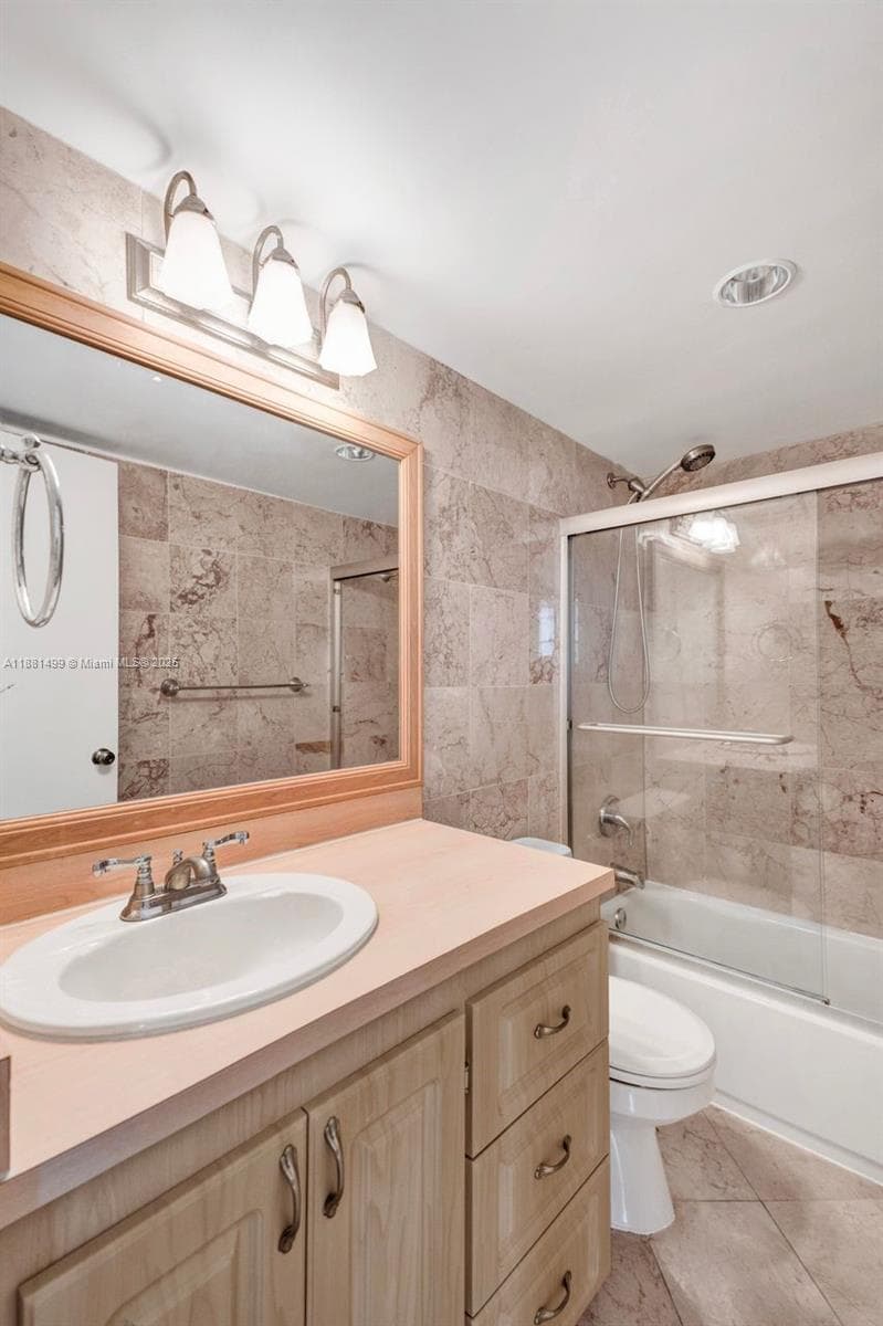 2025 NE 164th St # 716, North Miami Beach FL 33162 — 20