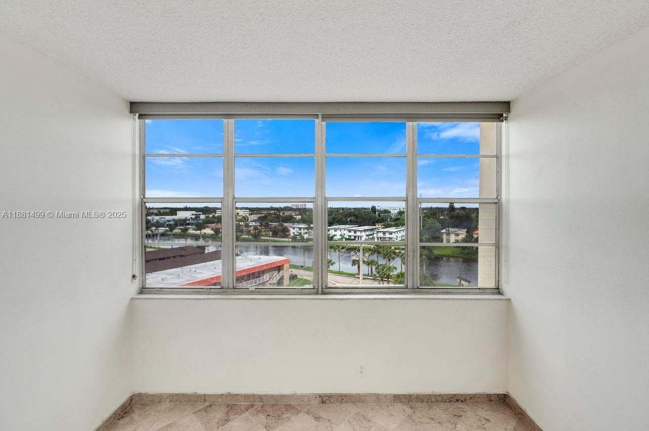 2025 NE 164th St # 716, North Miami Beach FL 33162 — 24