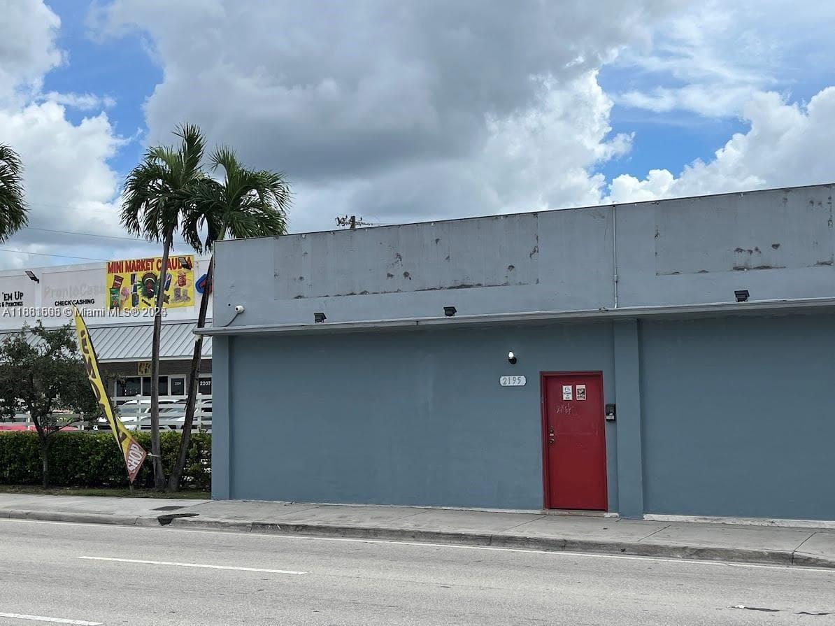 Dr Burkharts Winter Gdn R, Miami, FL — 2