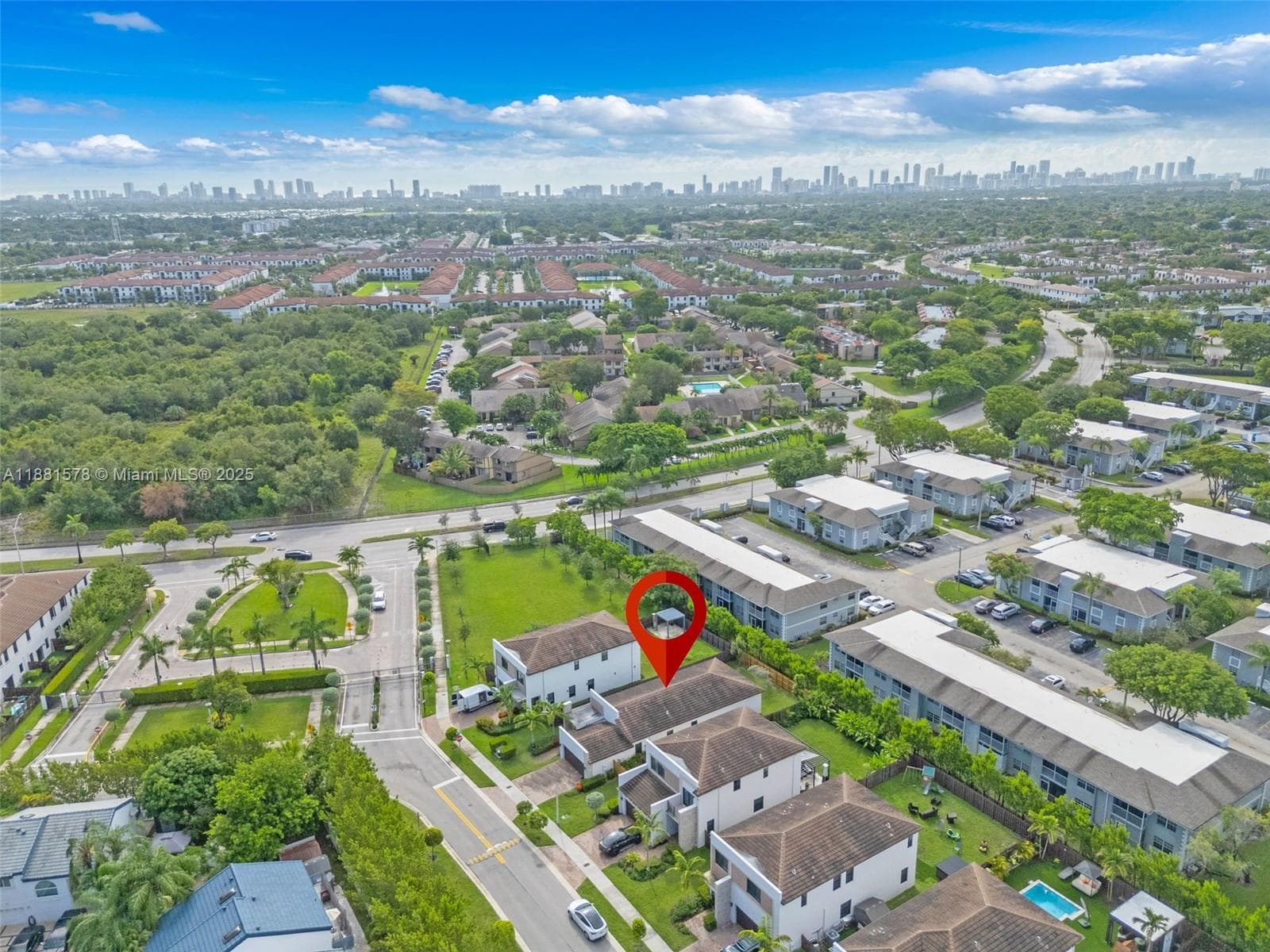 Via Ventura Neighborhood, Miami, FL — 20