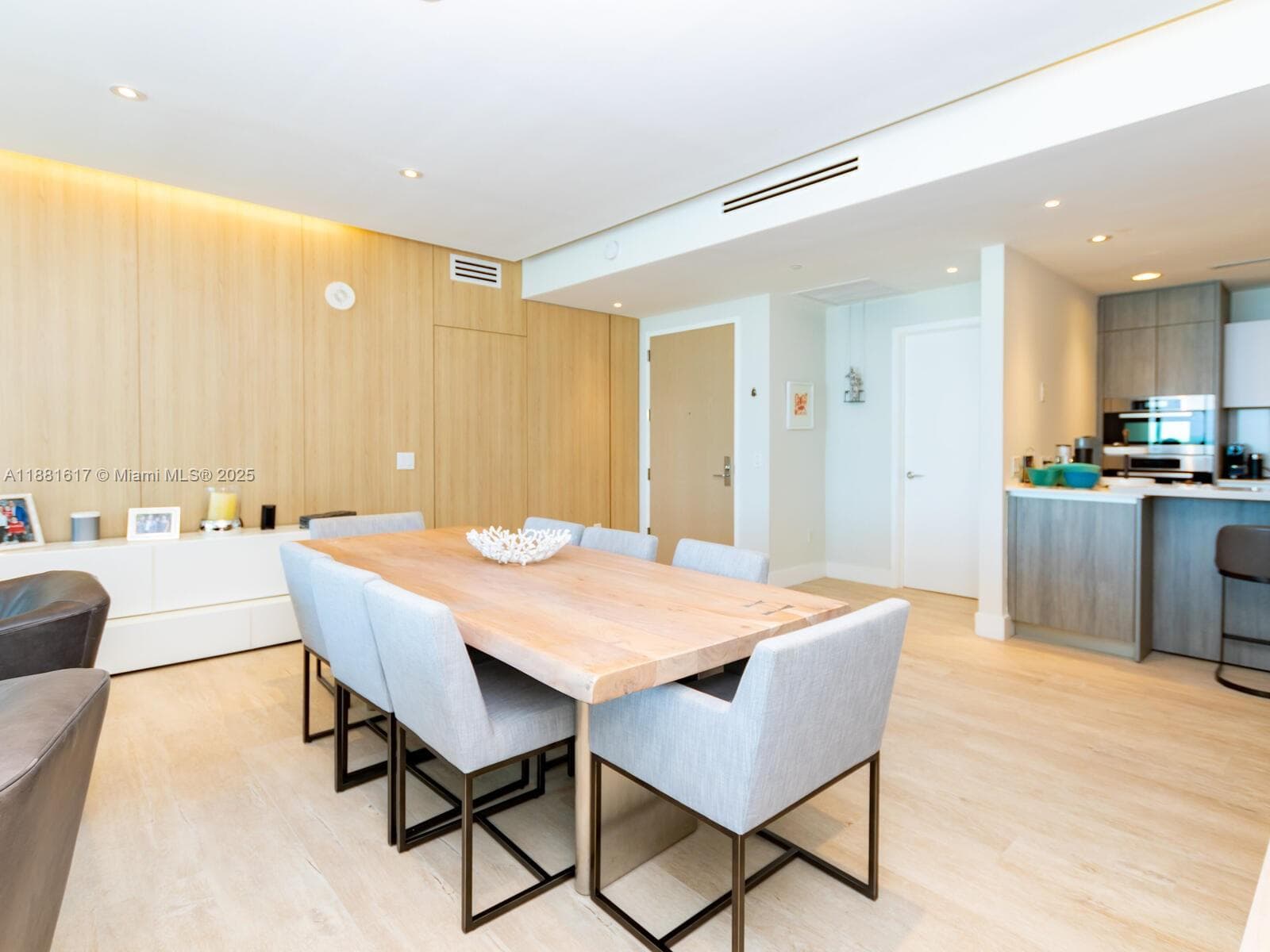360 Ocean Dr # 304S, Key Biscayne FL 33149 — 8