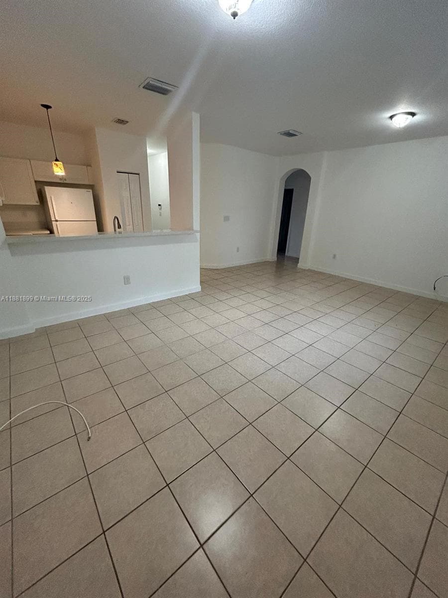 1650 NE 33rd Ave # 7, Homestead FL 33033 — 3