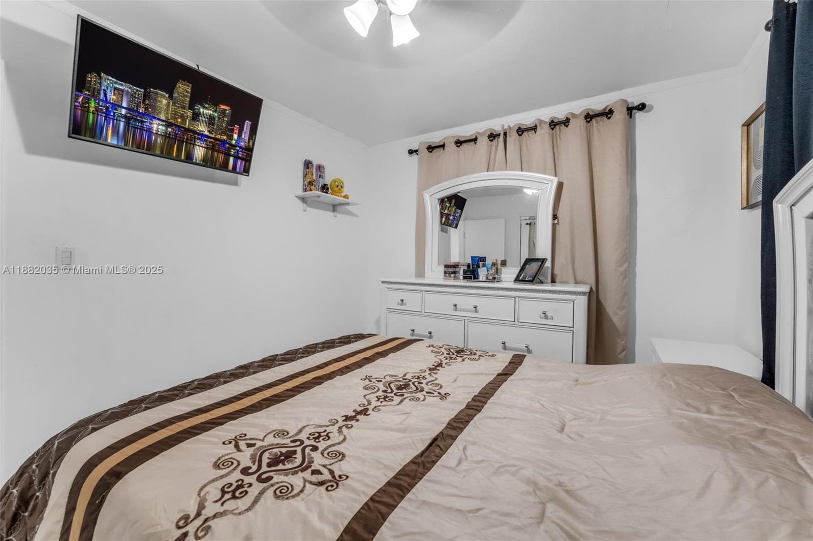 12750 SW 197th Ave, Miami FL 33196 — 13