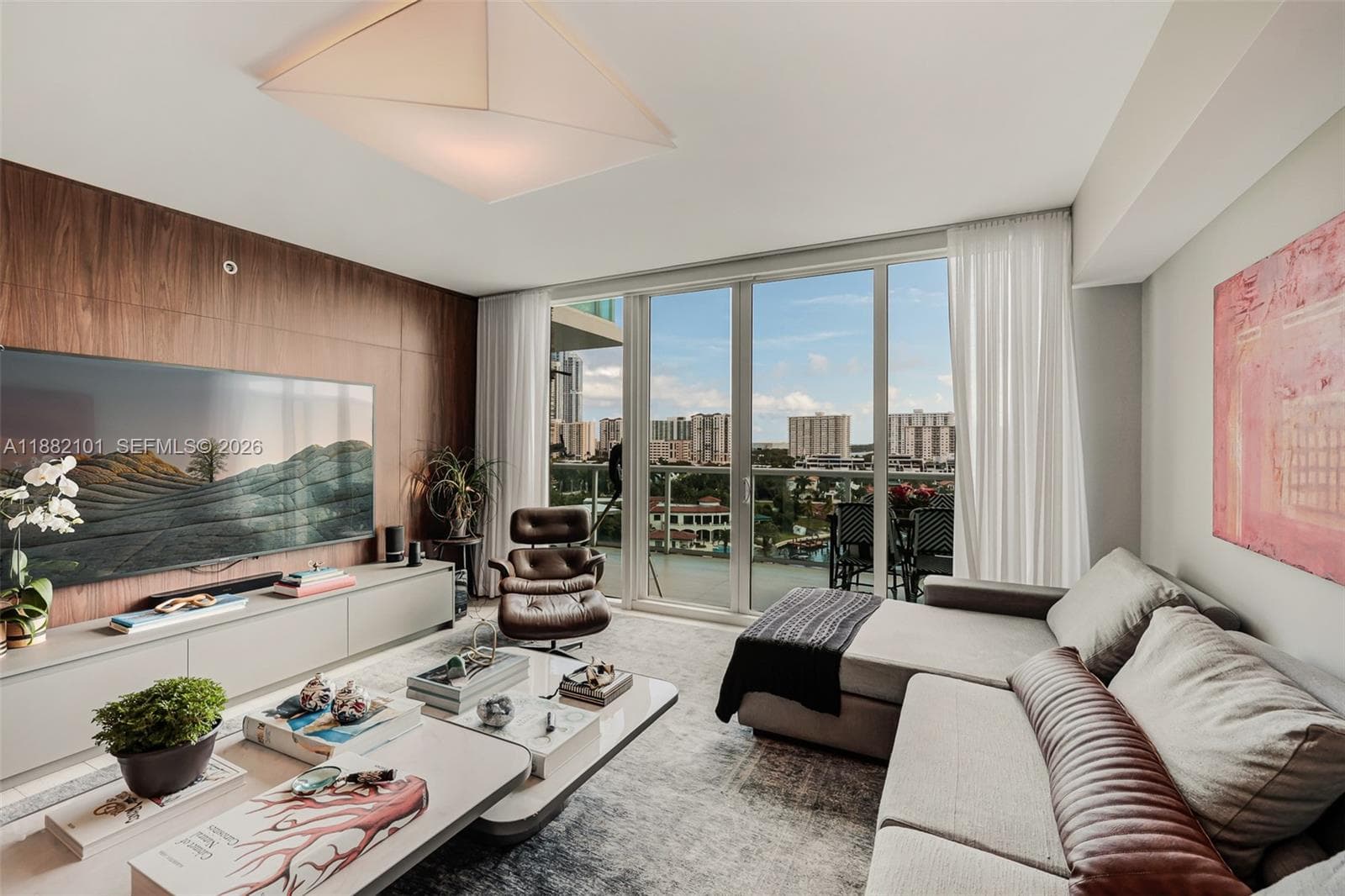 400 Sunny Isles Blvd # 920, Sunny Isles Beach FL 33160 — 18