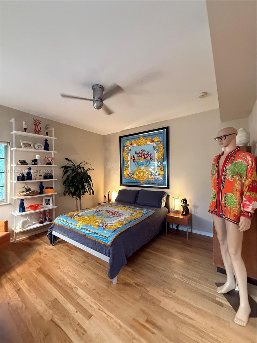 1600 Michigan Ave # 1, Miami Beach FL 33139 — 5