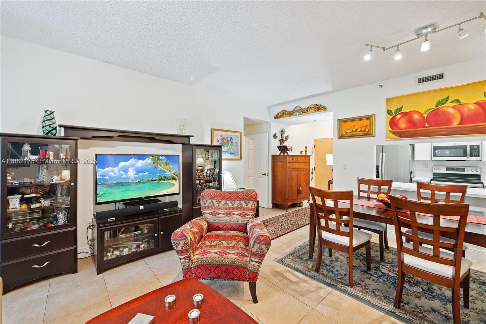 9805 NW 52nd St # 216, Doral FL 33178 — 10