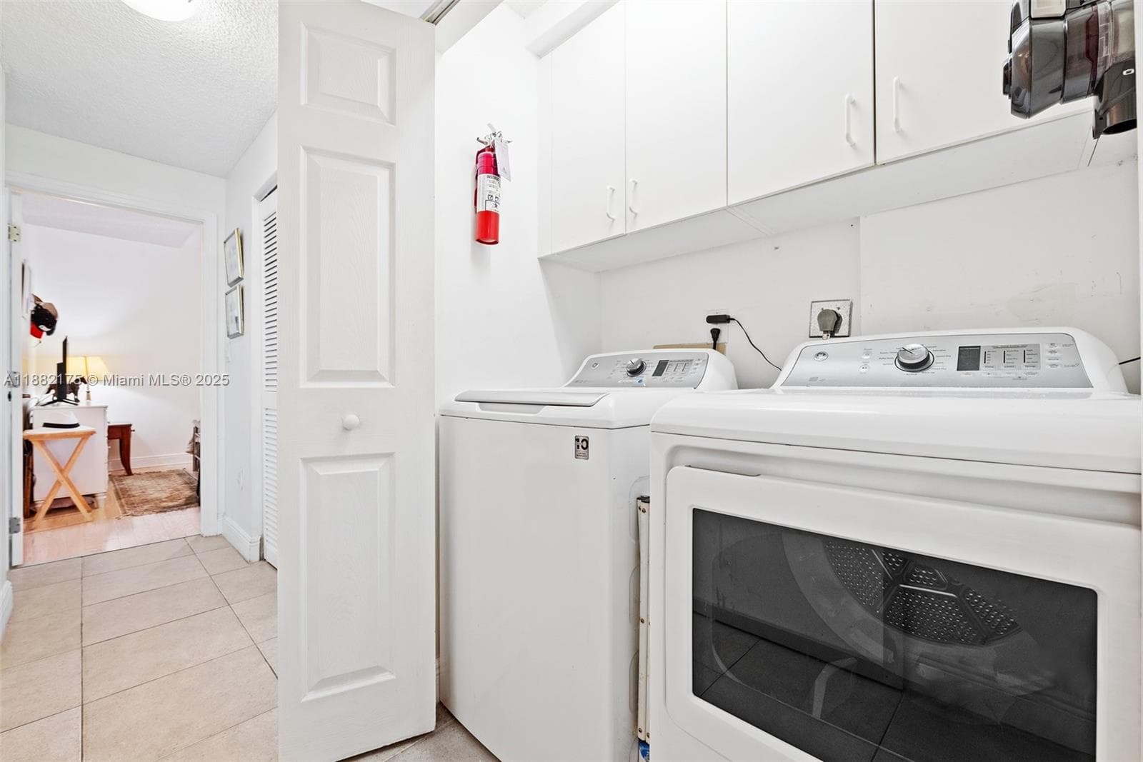 9805 NW 52nd St # 216, Doral FL 33178 — 25