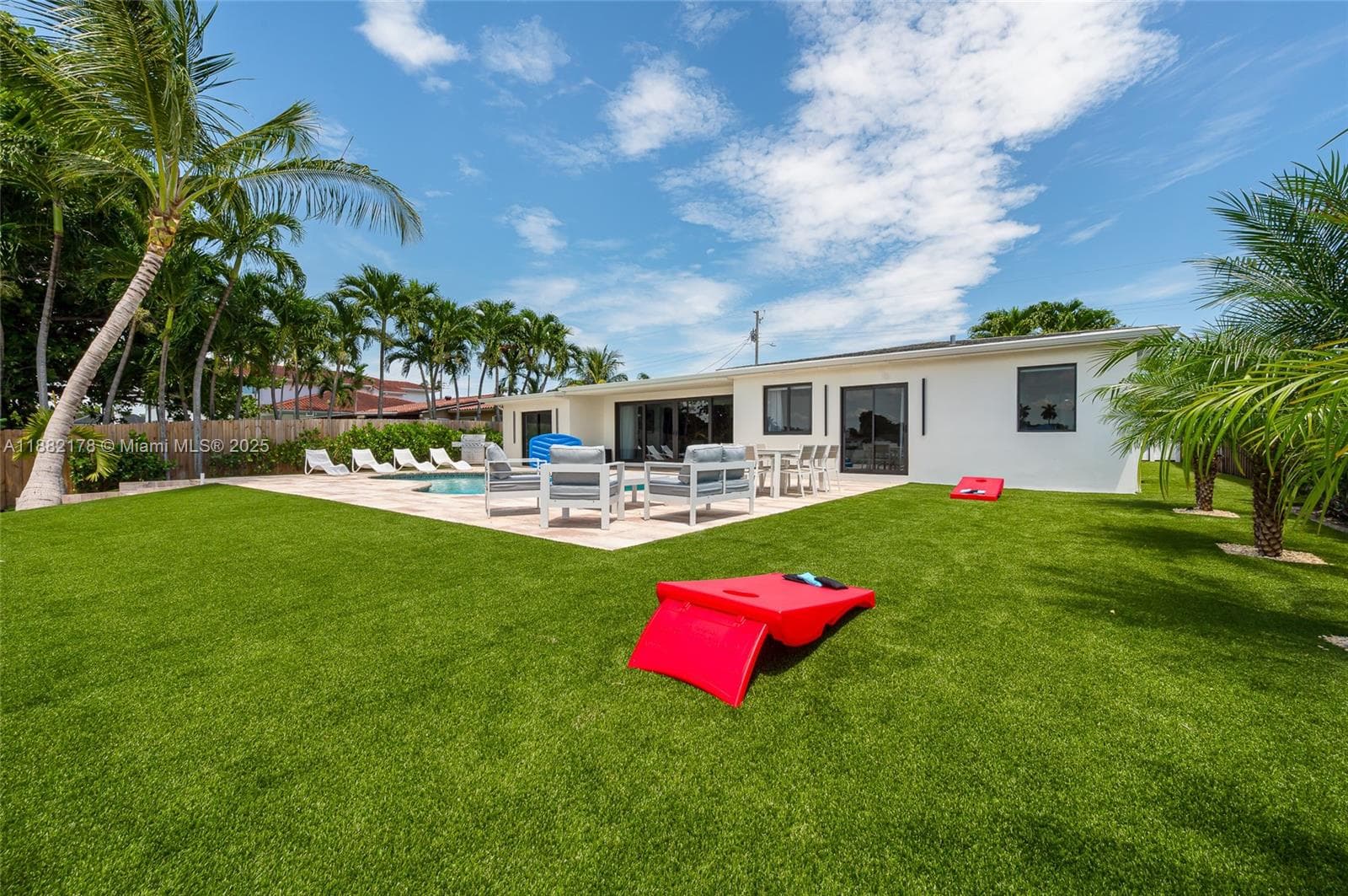 21230 NE 25th Ct, Miami FL 33180 — 43