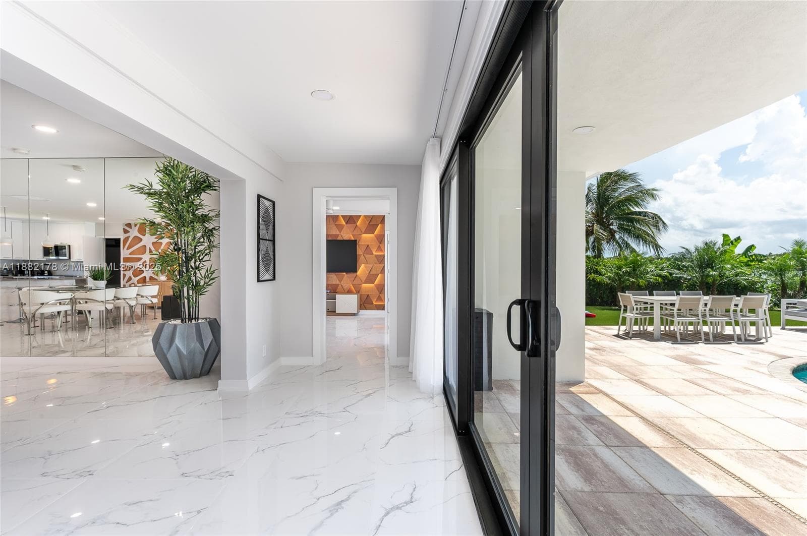 21230 NE 25th Ct, Miami FL 33180 — 14