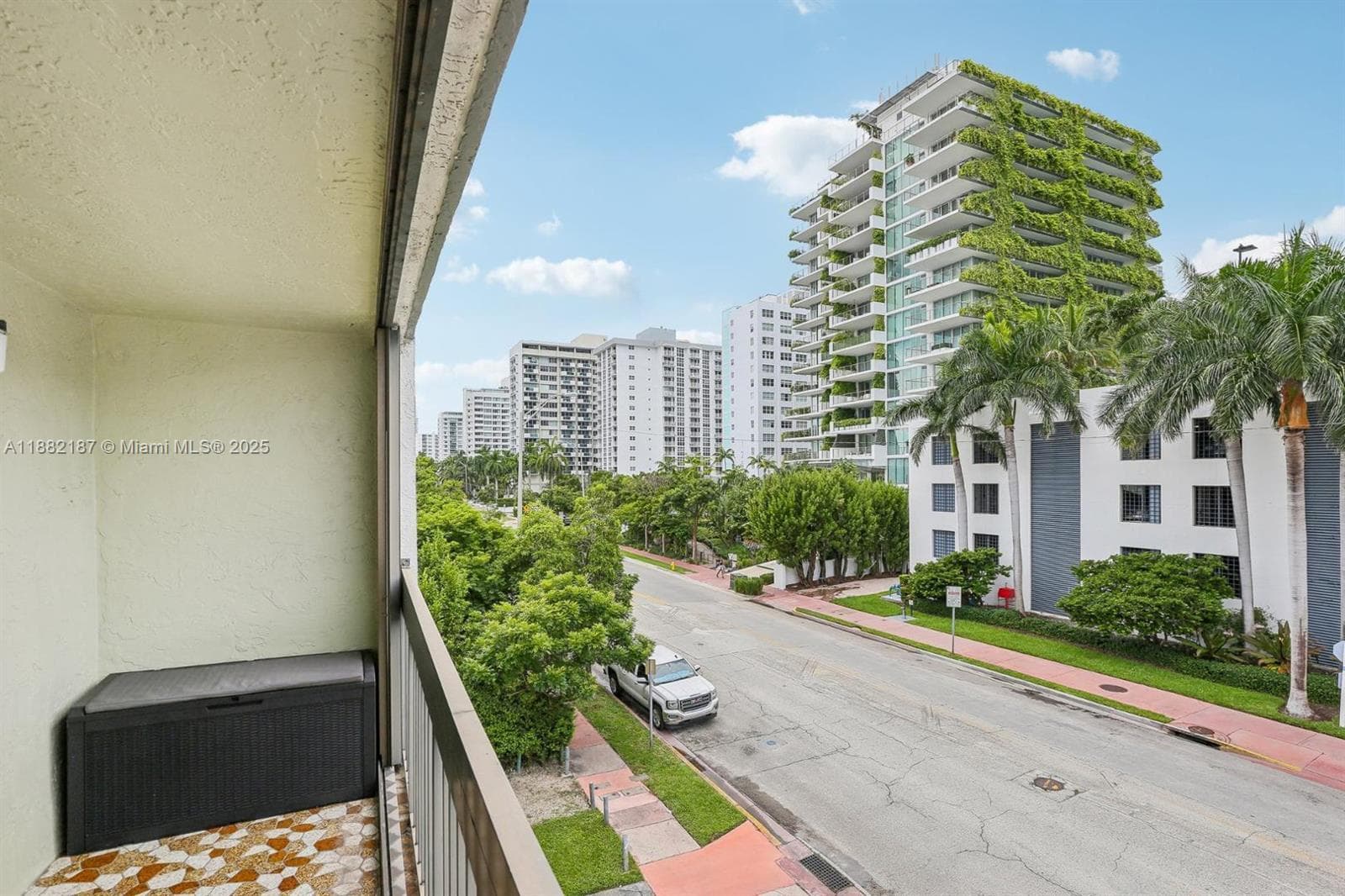 1345 West Avenue # 304, Miami Beach FL 33139 — 20