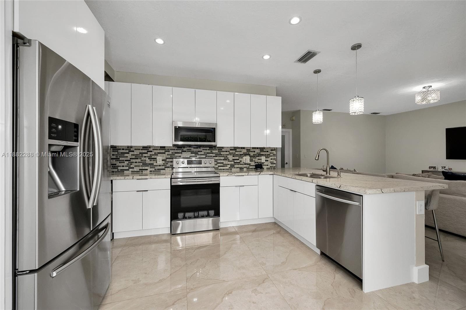 1385 SW 143rd Ct, Miami FL 33184 — 13