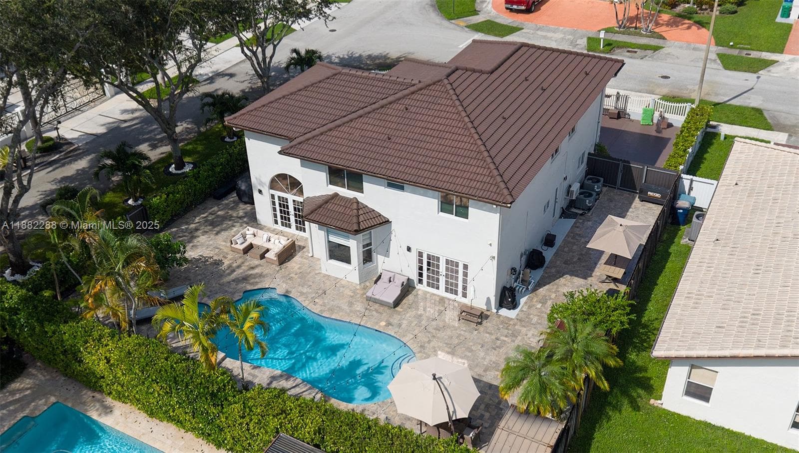 1385 SW 143rd Ct, Miami FL 33184 — 41