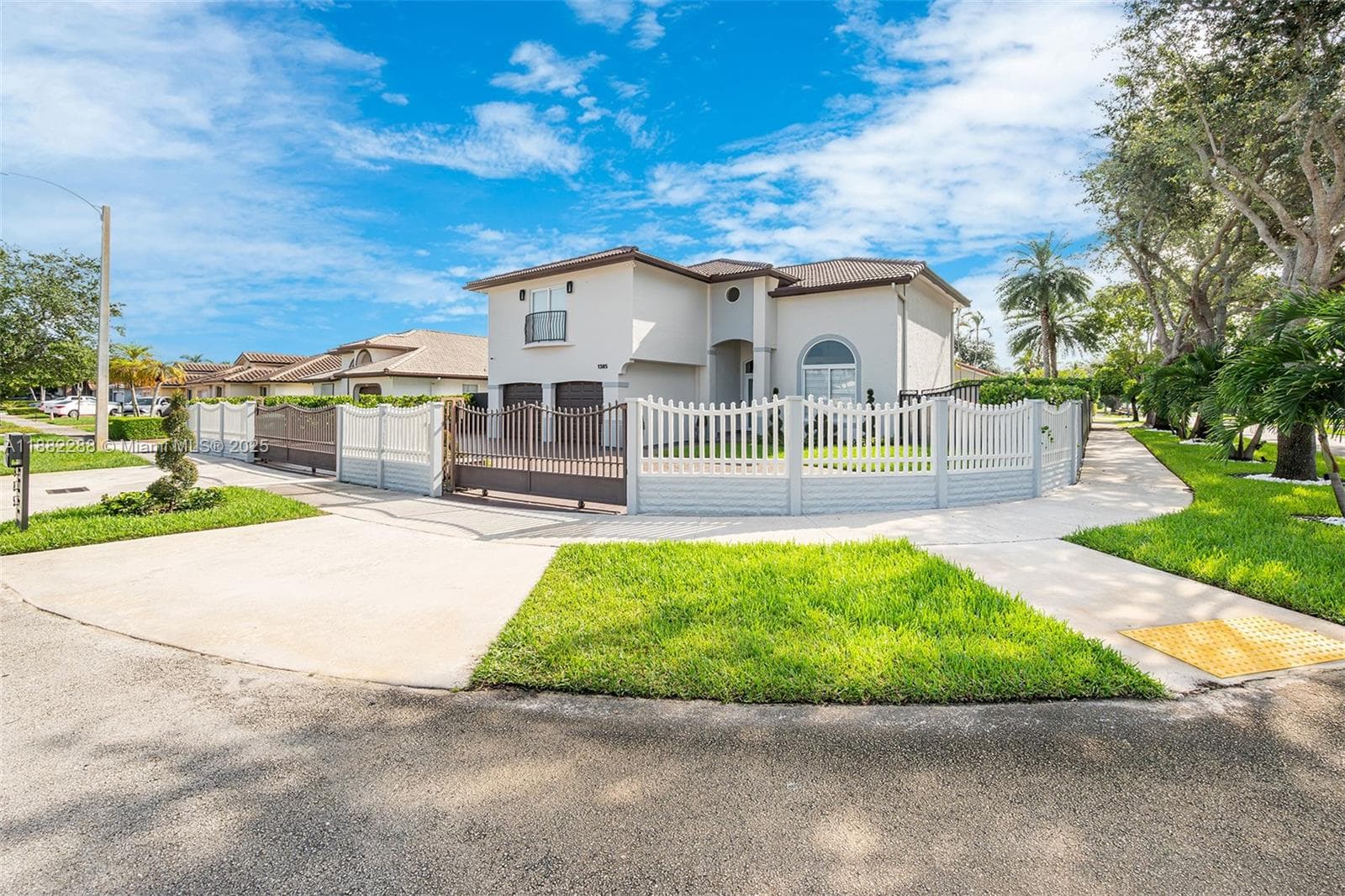 1385 SW 143rd Ct, Miami FL 33184 — 4