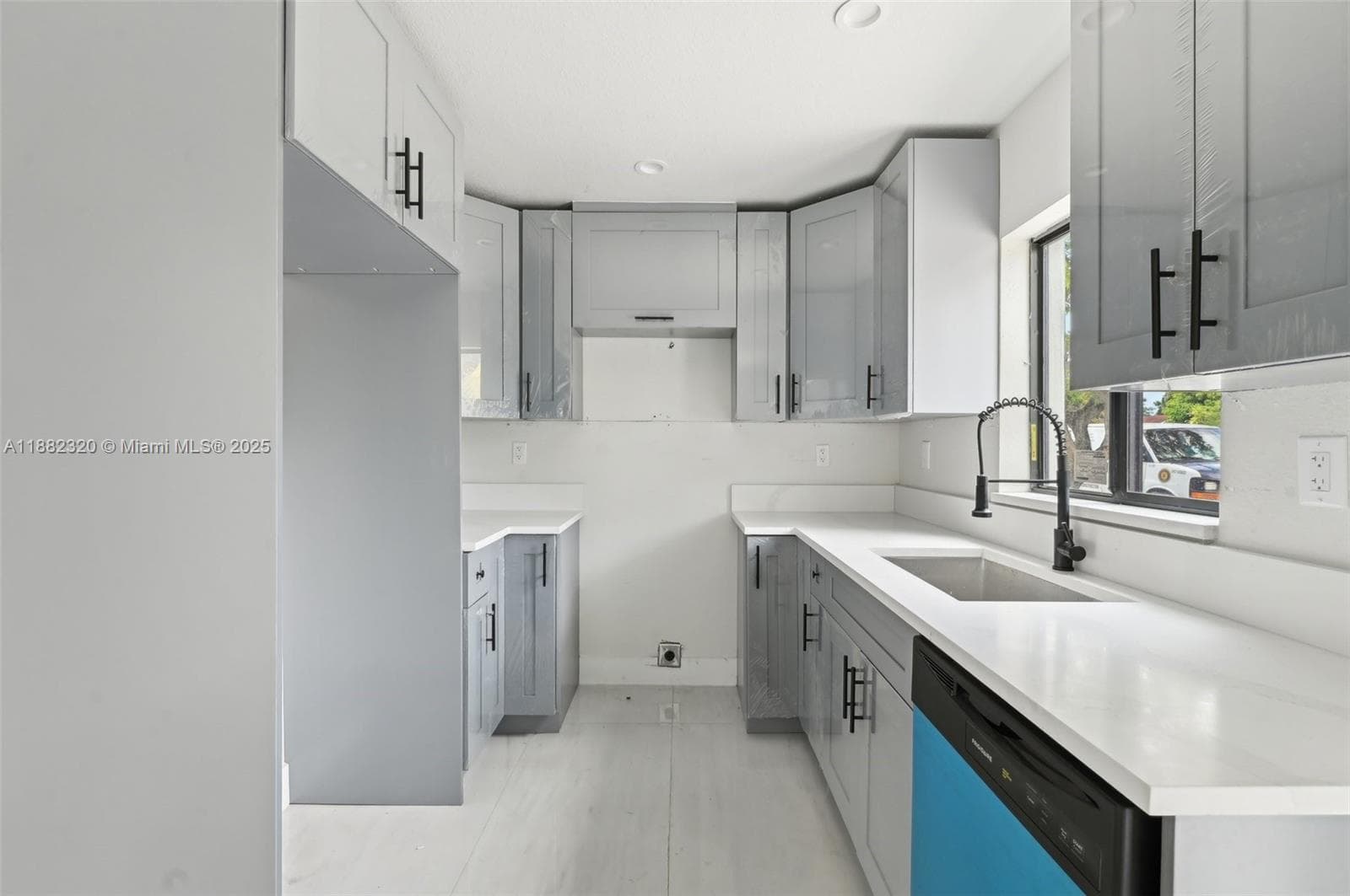 10340 NW 29th Ave # 10340, Miami FL 33147 — 4
