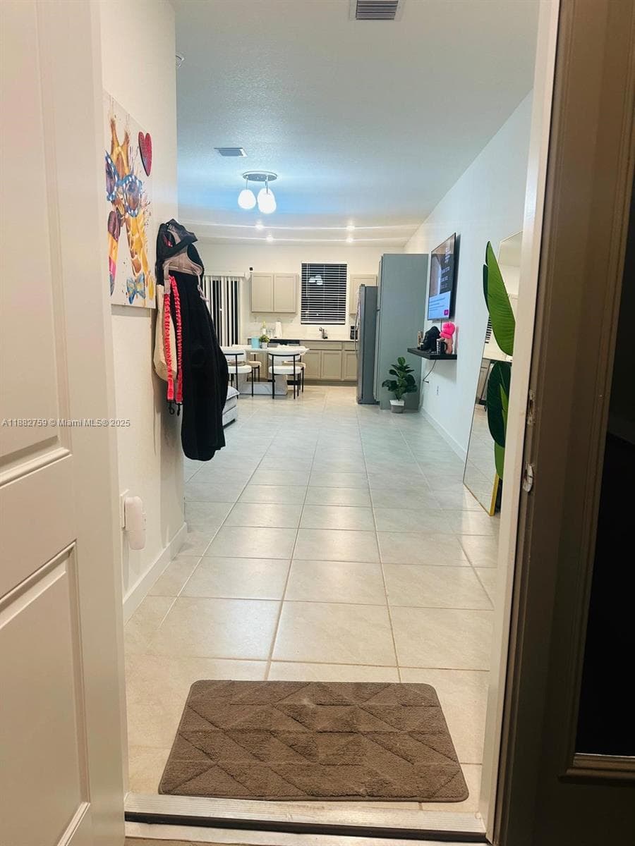 437 NE 13th St, Florida City FL 33034 — 2