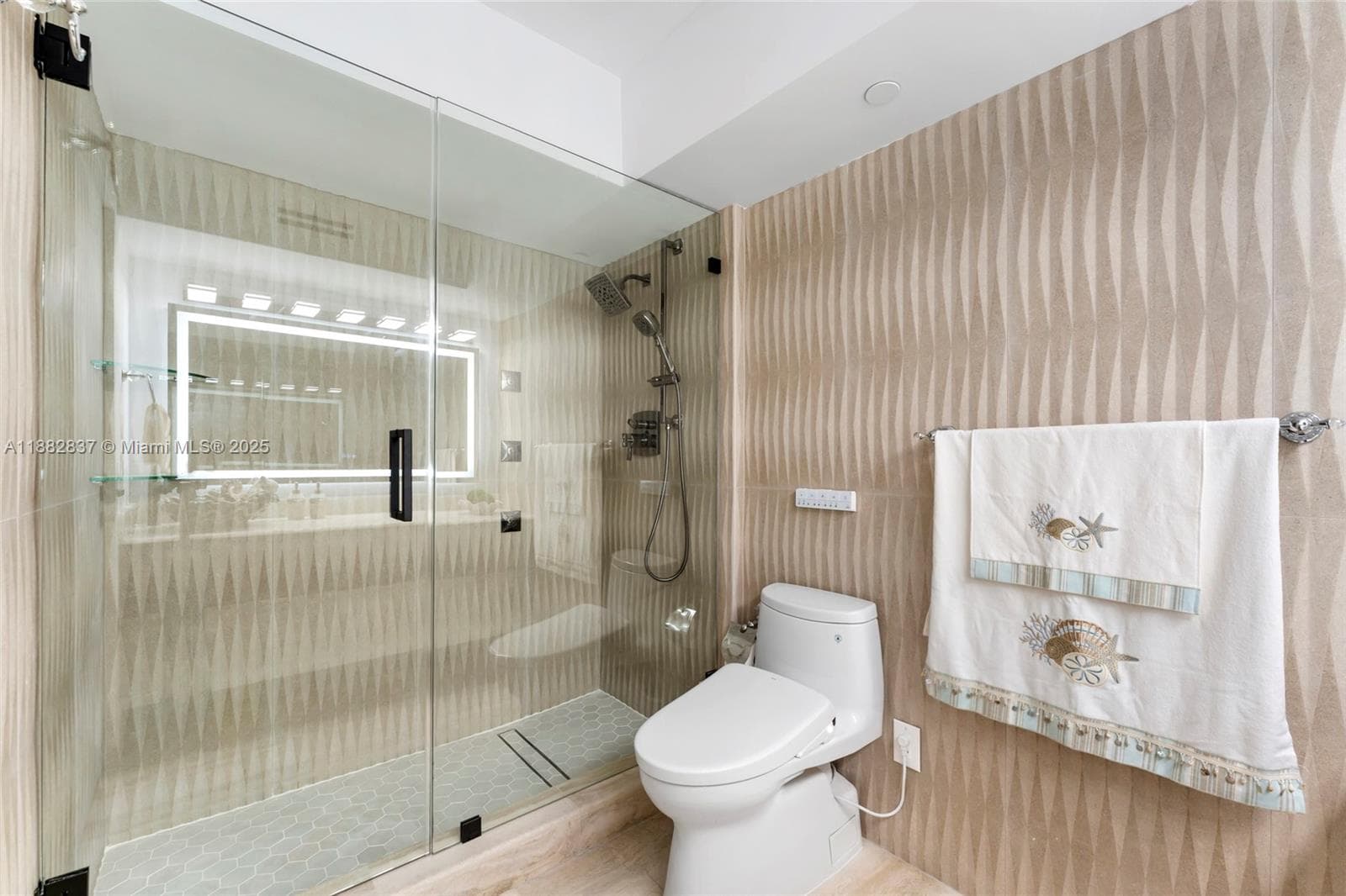5900 Collins Ave # 604, Miami Beach FL 33140 — 24