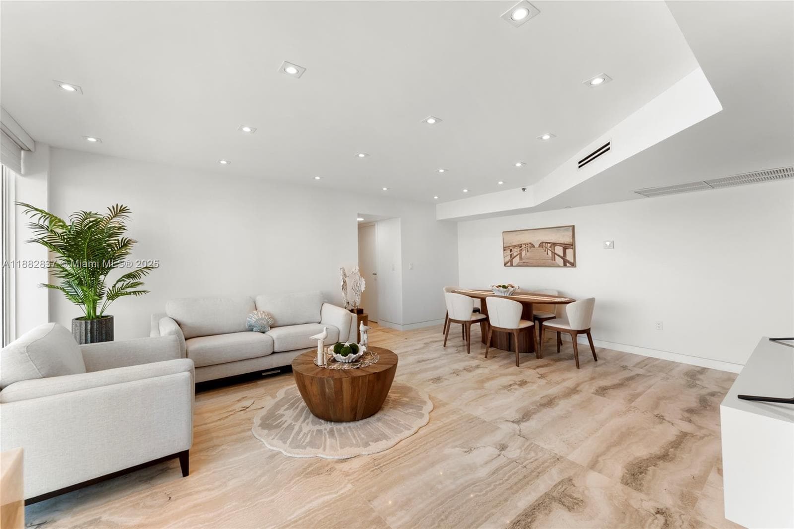5900 Collins Ave # 604, Miami Beach FL 33140 — 14