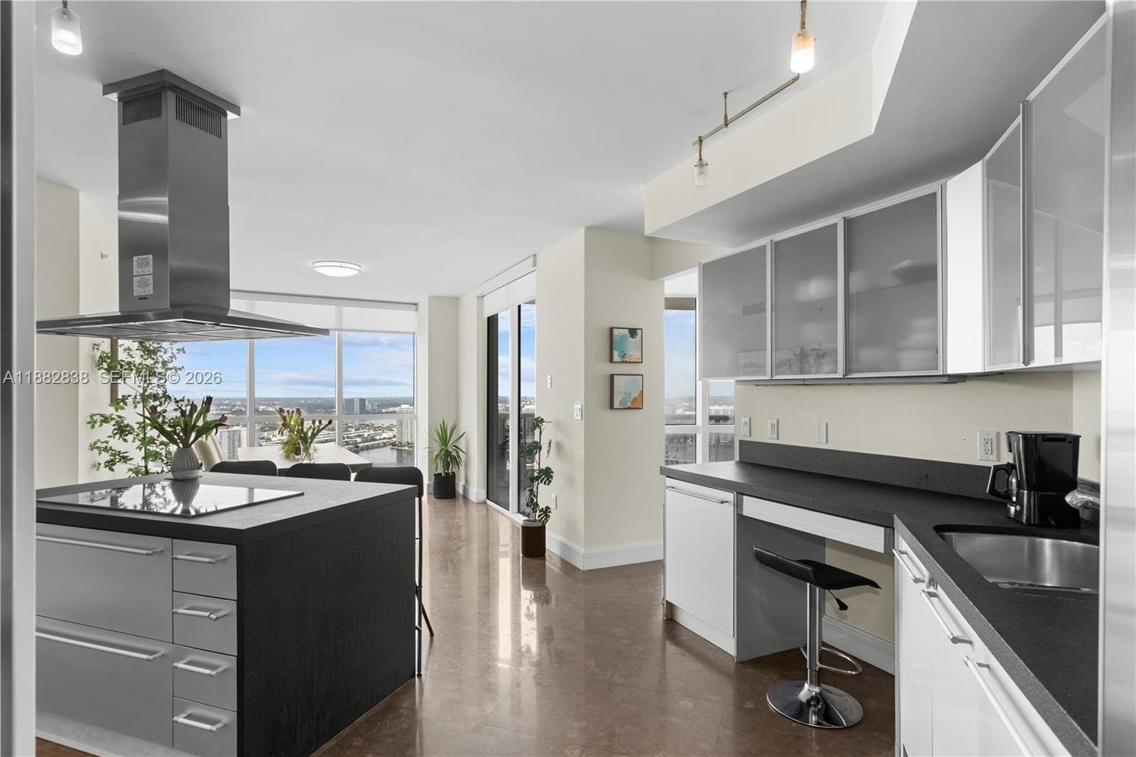 18201 Collins Ave # 5301, Sunny Isles Beach FL 33160 — 13