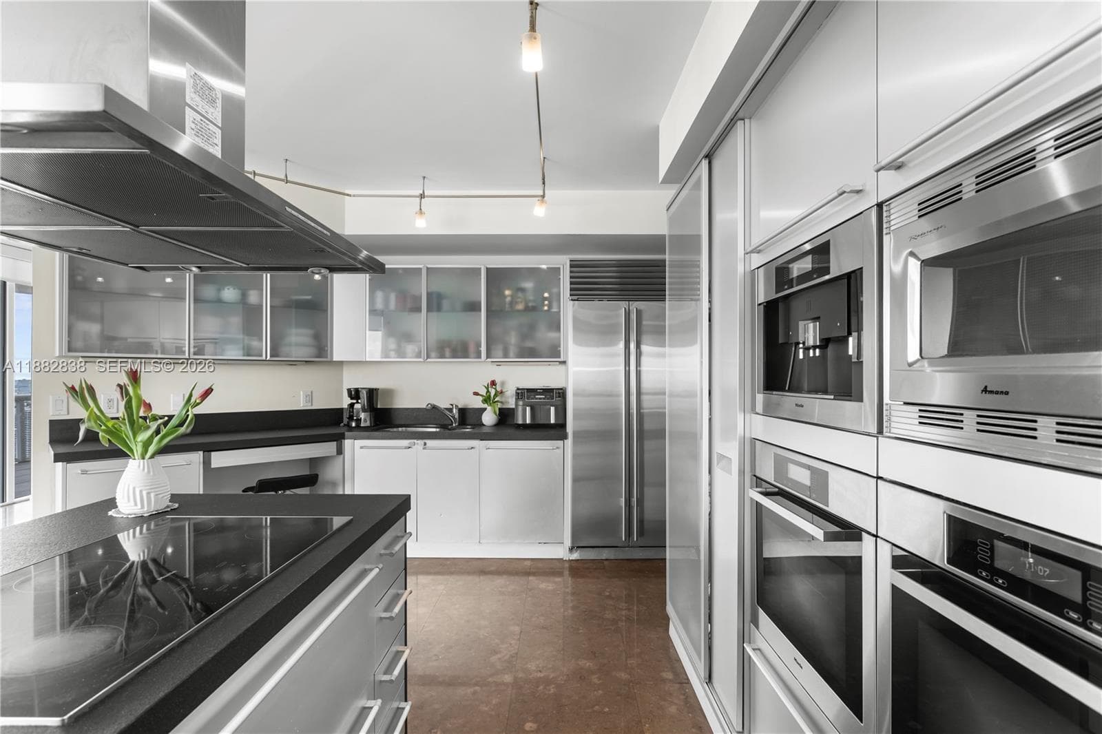 18201 Collins Ave # 5301, Sunny Isles Beach FL 33160 — 18