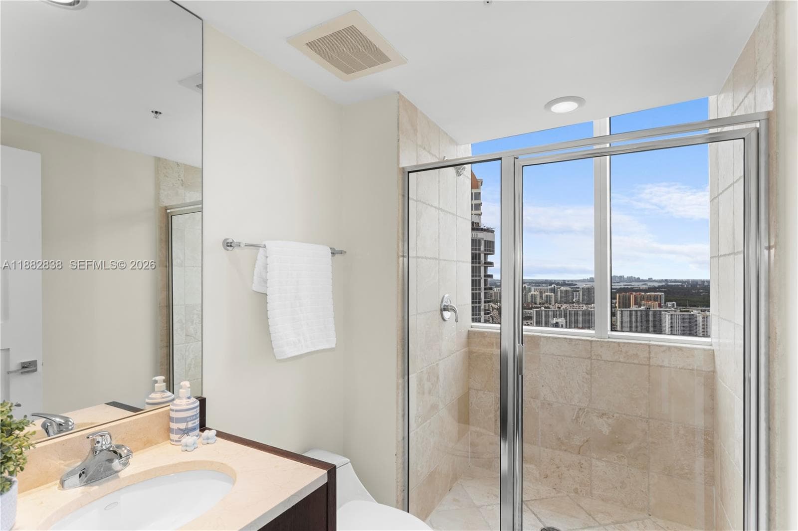 18201 Collins Ave # 5301, Sunny Isles Beach FL 33160 — 39