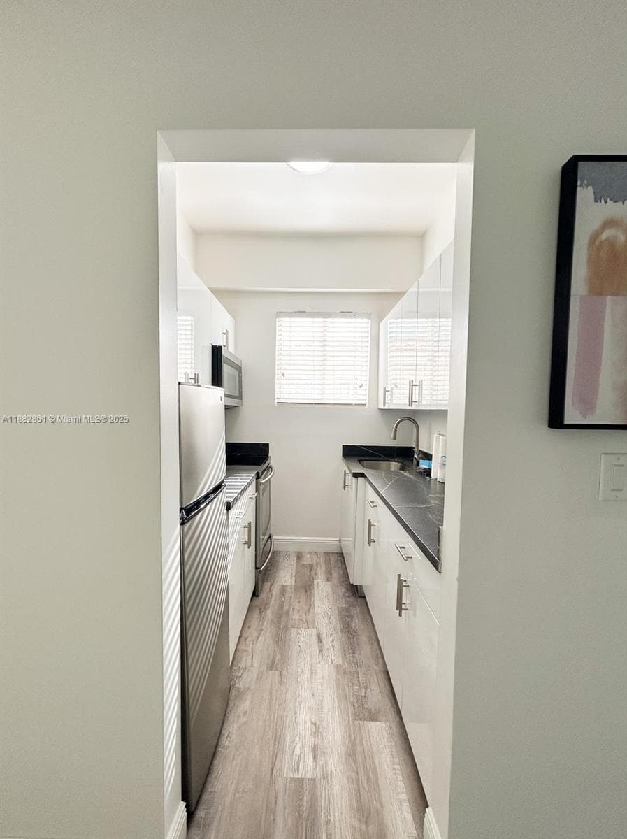29 Oviedo Ave, Coral Gables FL 33134 — 17