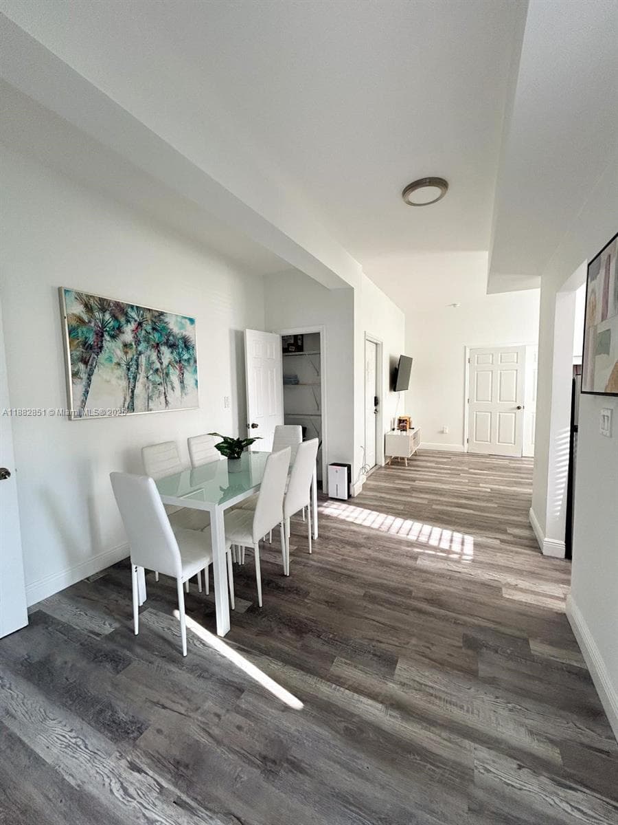 29 Oviedo Ave, Coral Gables FL 33134 — 7
