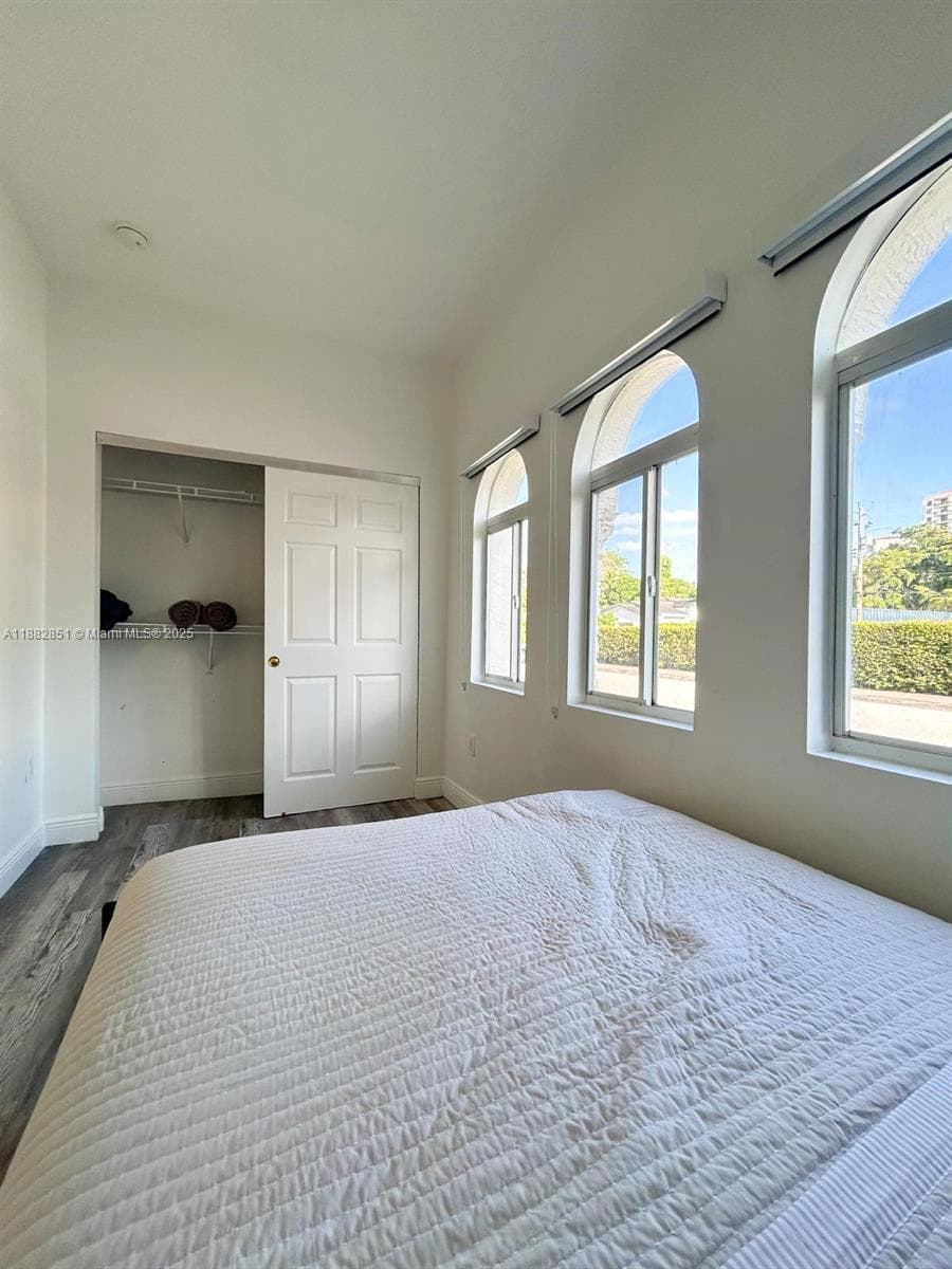29 Oviedo Ave, Coral Gables FL 33134 — 11