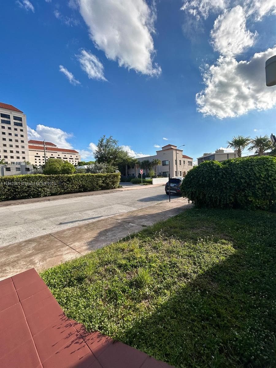 29 Oviedo Ave, Coral Gables FL 33134 — 21
