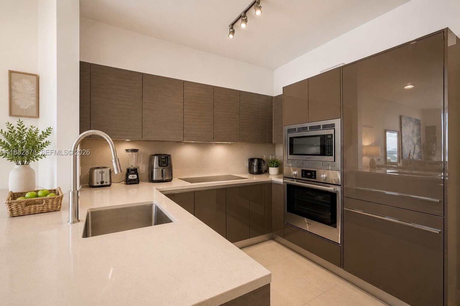 1080 Brickell Ave # 2503, Miami FL 33131 — 4