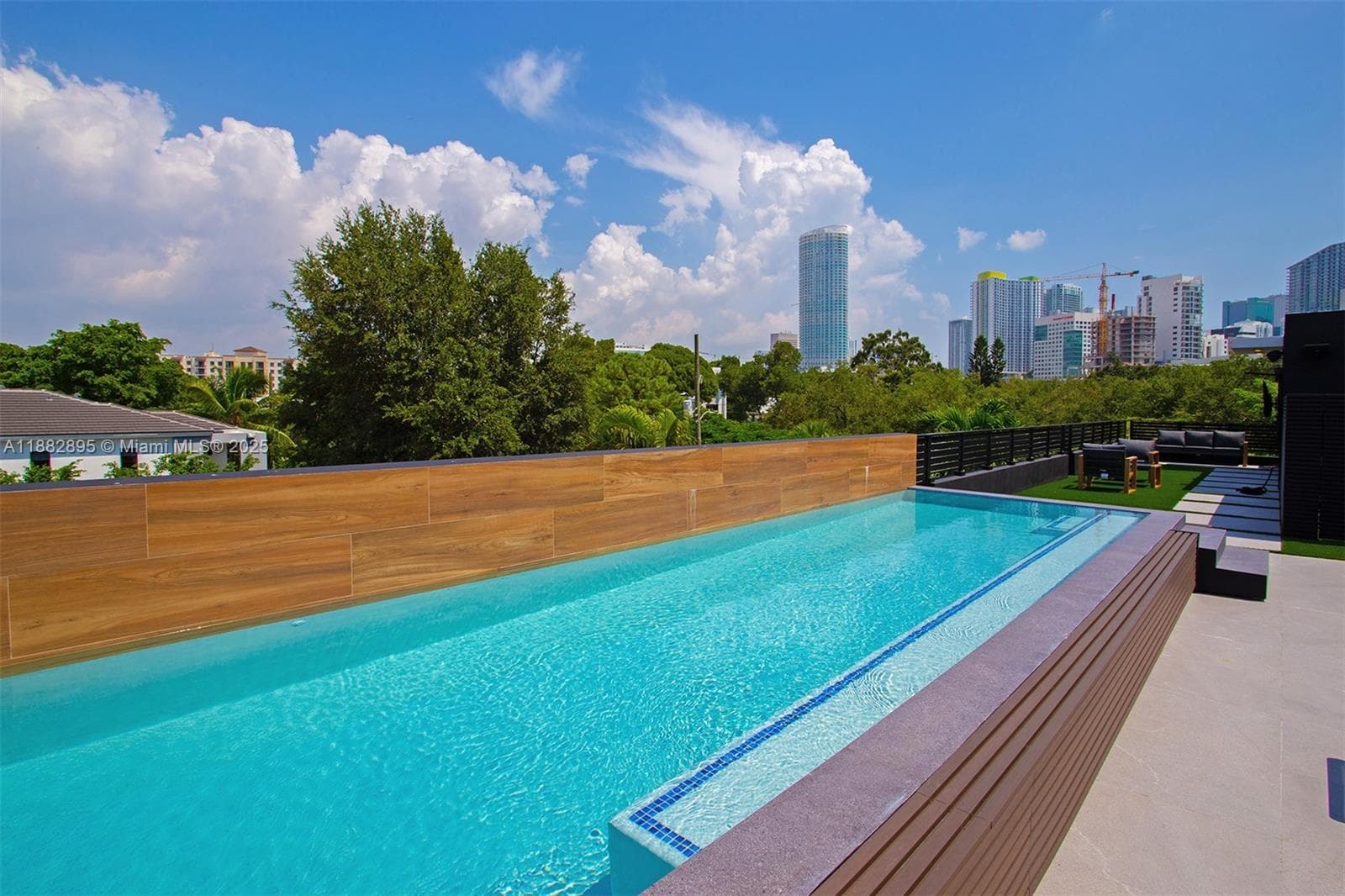 420 SW 15th Rd, Miami FL 33129 — 2