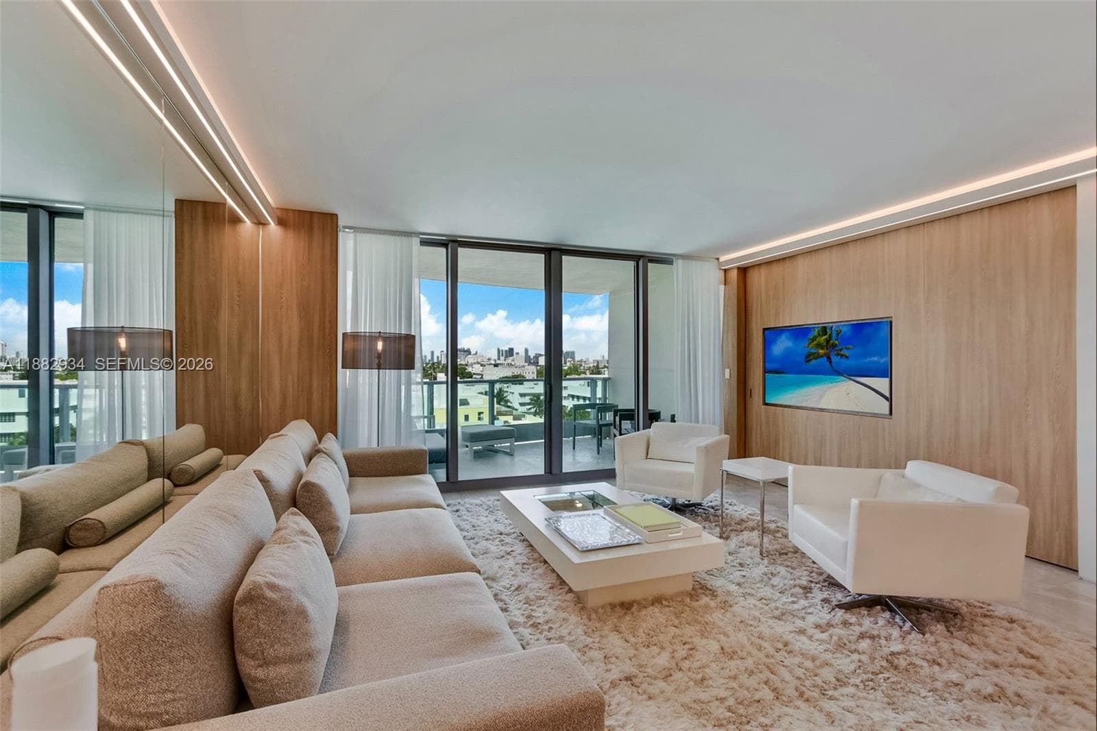 1455 Ocean Dr # 811, Miami Beach FL 33139 — 7