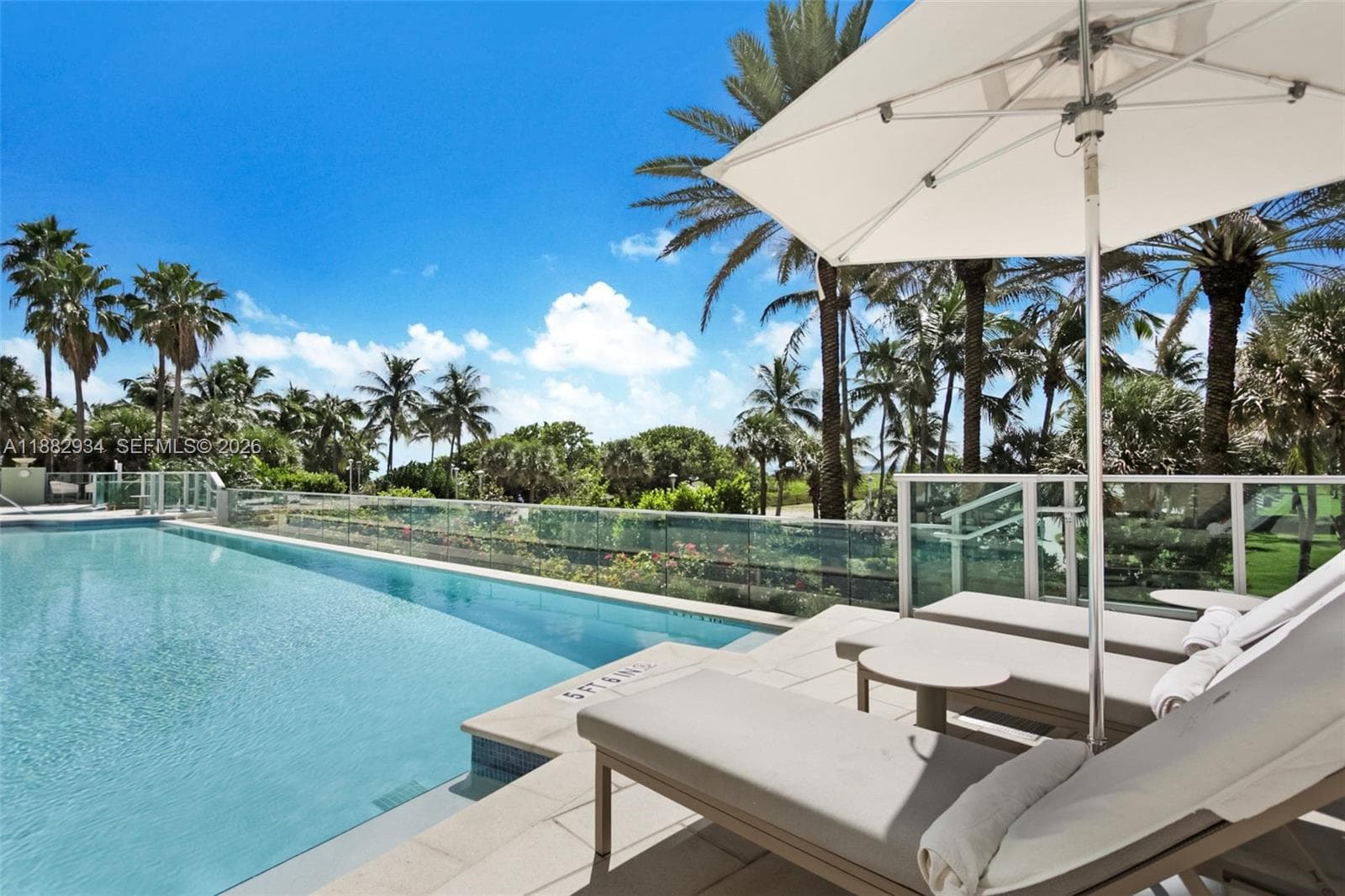 1455 Ocean Dr # 811, Miami Beach FL 33139 — 38