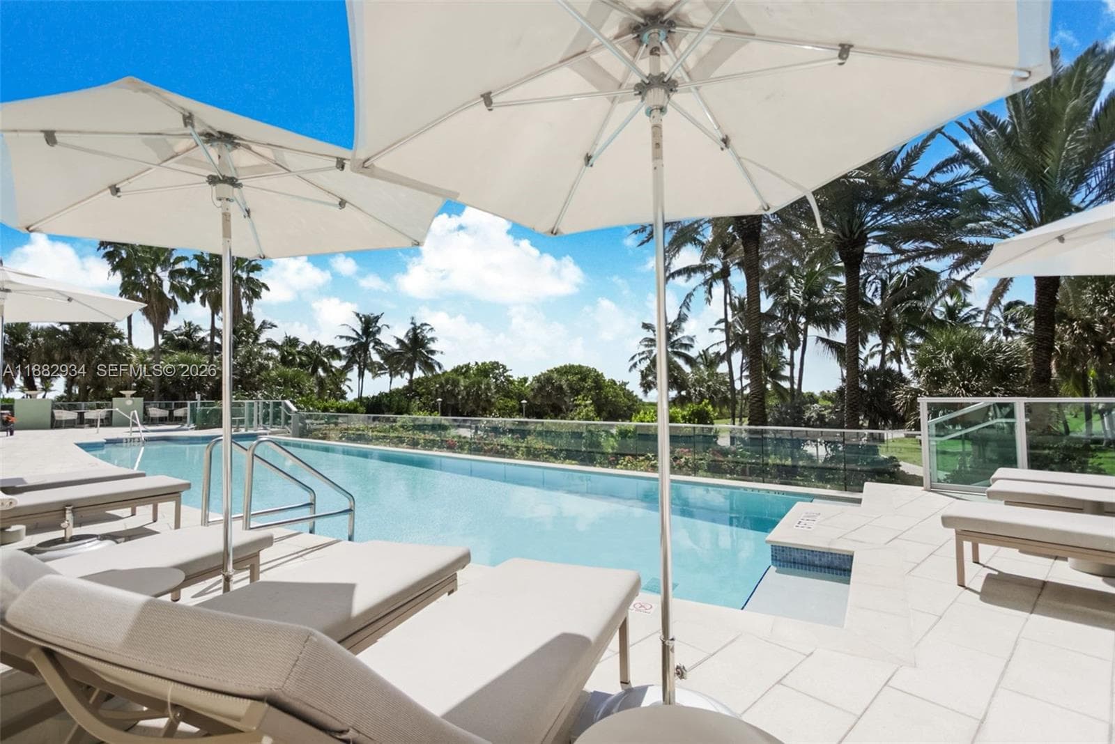 1455 Ocean Dr # 811, Miami Beach FL 33139 — 41