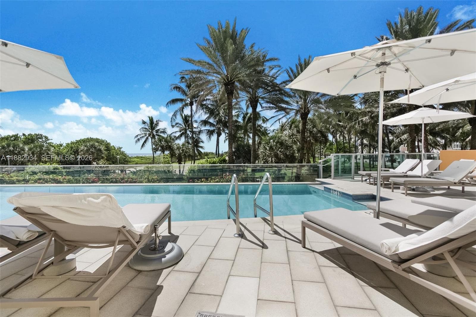 1455 Ocean Dr # 811, Miami Beach FL 33139 — 37