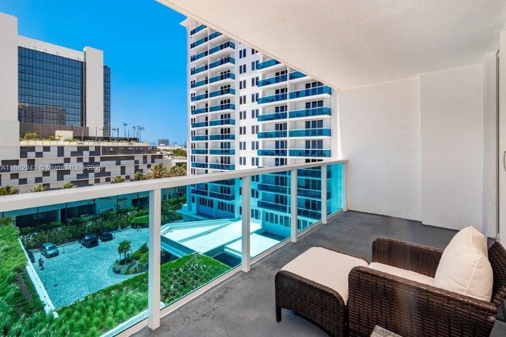 Roney Palace Condo, Miami Beach, FL — 6