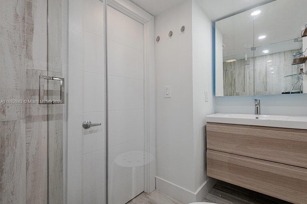 Roney Palace Condo, Miami Beach, FL — 26
