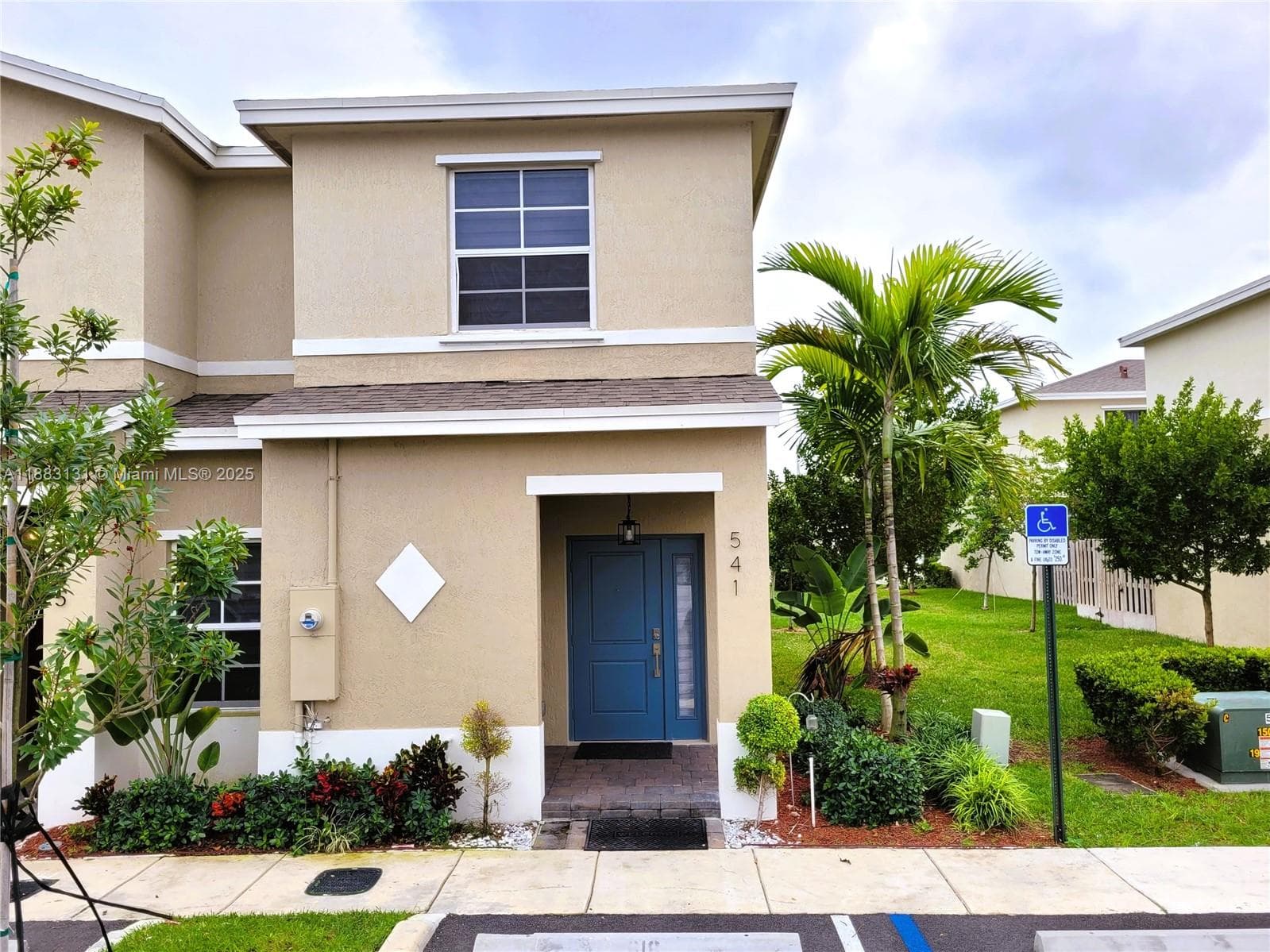 541 NE 4th Ln, Florida City FL 33034 — 1