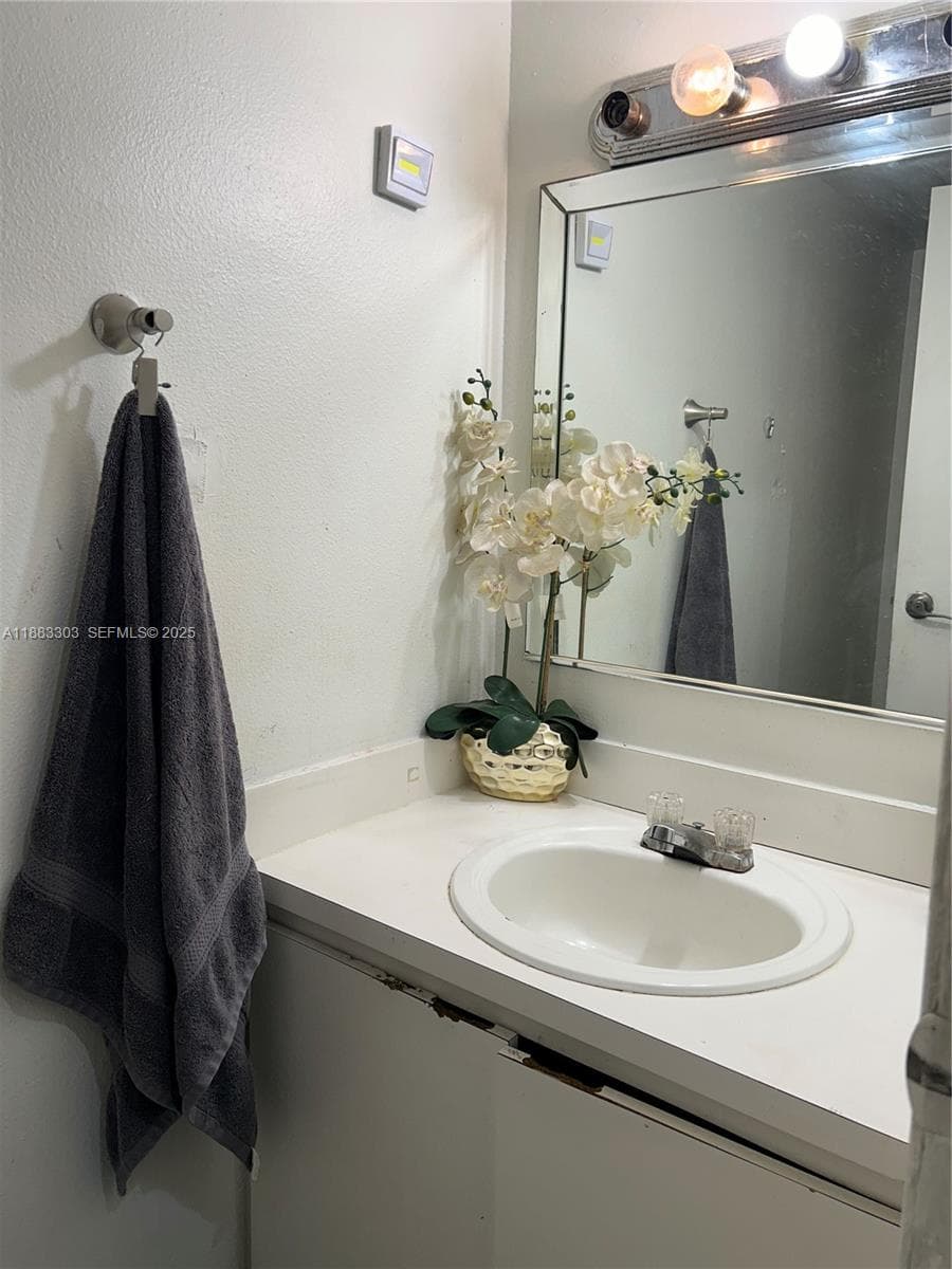 18111 NW 68th Ave # G206, Hialeah FL 33015 — 6