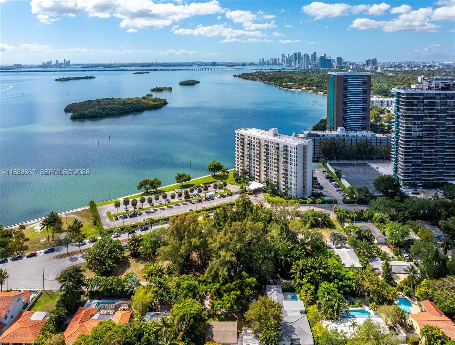 860 NE 70th St, Miami FL 33138 — 1