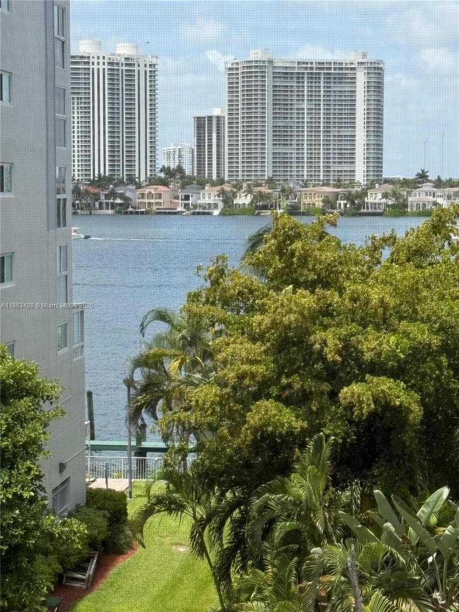 17801 N Bay Rd # 505, Sunny Isles Beach FL 33160 — 1